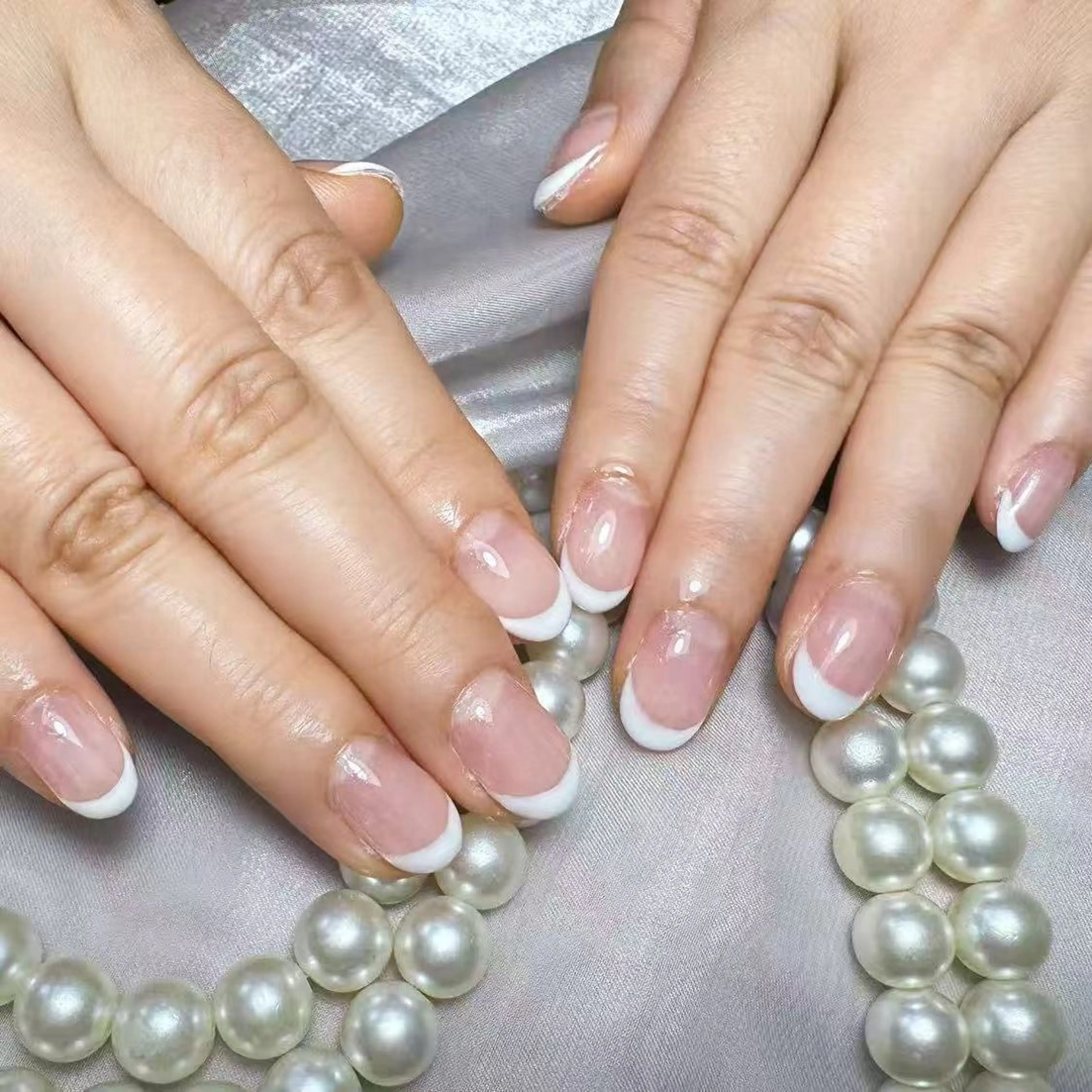 ネイル アートネイル オーロラネイル ガーリー キラキラネイル 韓国ネイル ハンドネイル ハンドケア DEMAIN- ERIのネイルデザイン