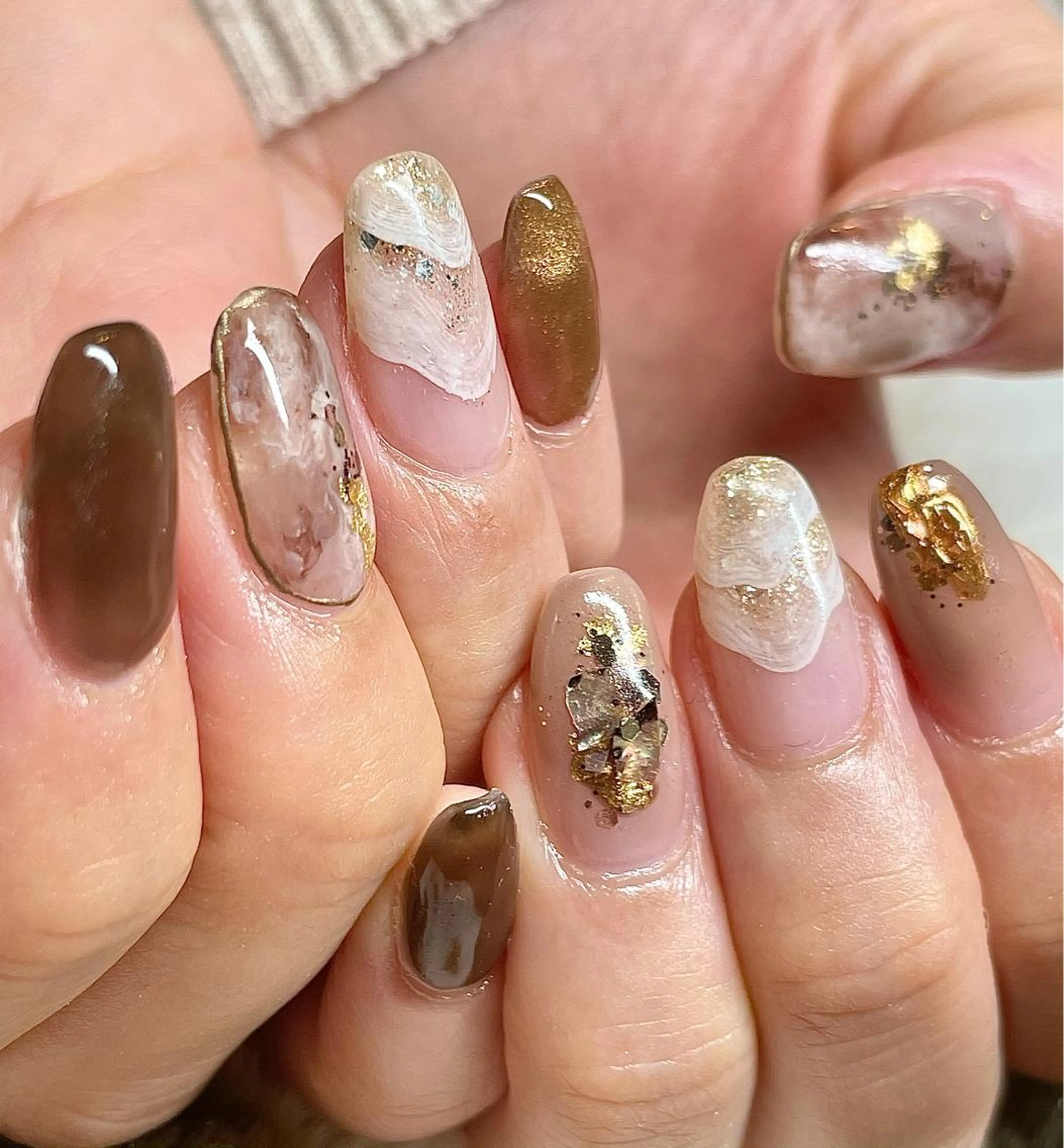 ミディアム カラー パーマ ヘアアレンジ メンズ キッズ ネイル マツエク・マツパ ブラウンカラー カラーマツエク ブラウン ハンドネイル ハンドケア nail&eye Aoのマツエク・マツパデザイン