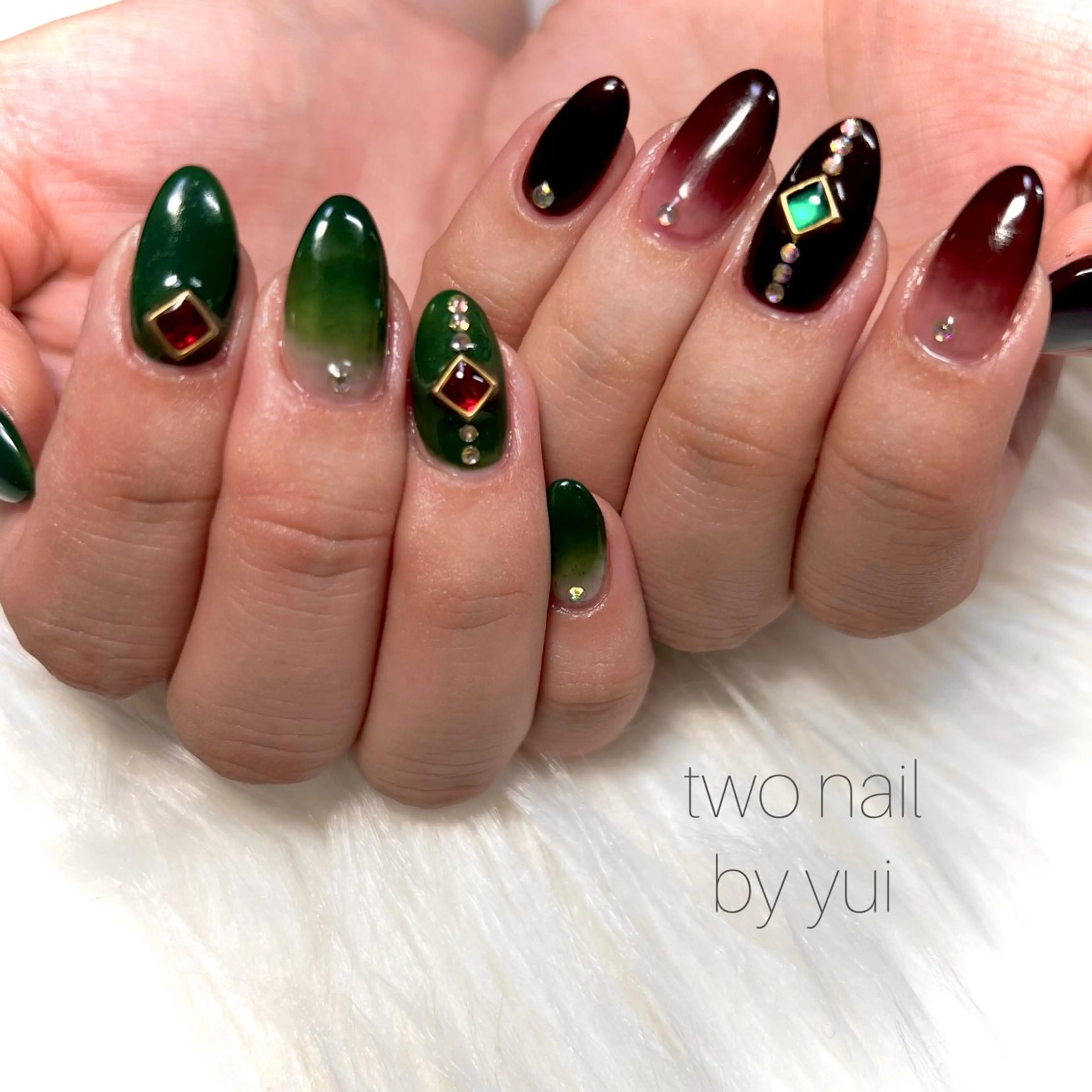 ネイル アートネイル ブラウン 持ち込み ネイルチップ ホワイト ハンドネイル two nailのネイルデザイン