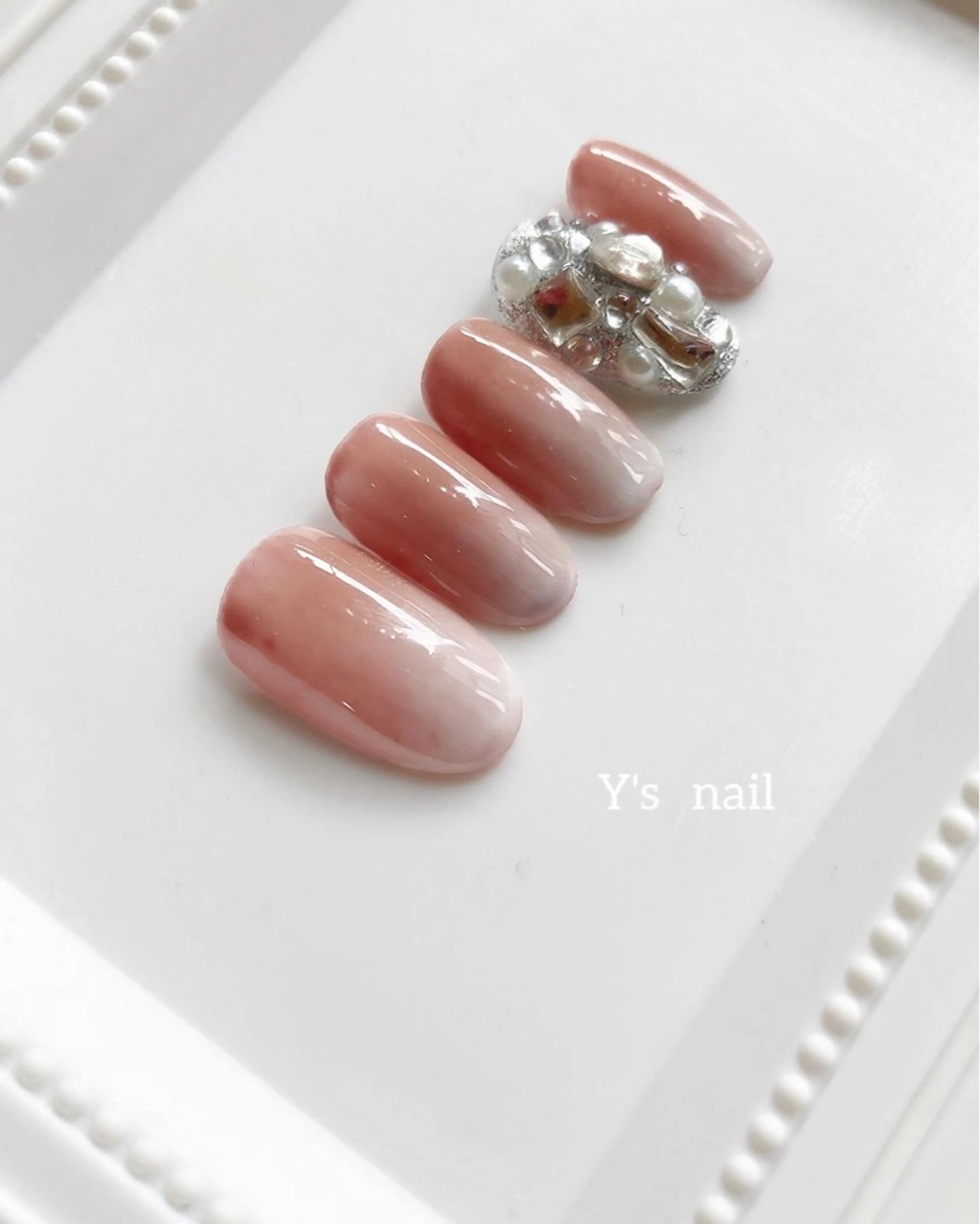 マツエク・マツパ 手書きが得意🖌️ Y’s  nailのネイルデザイン