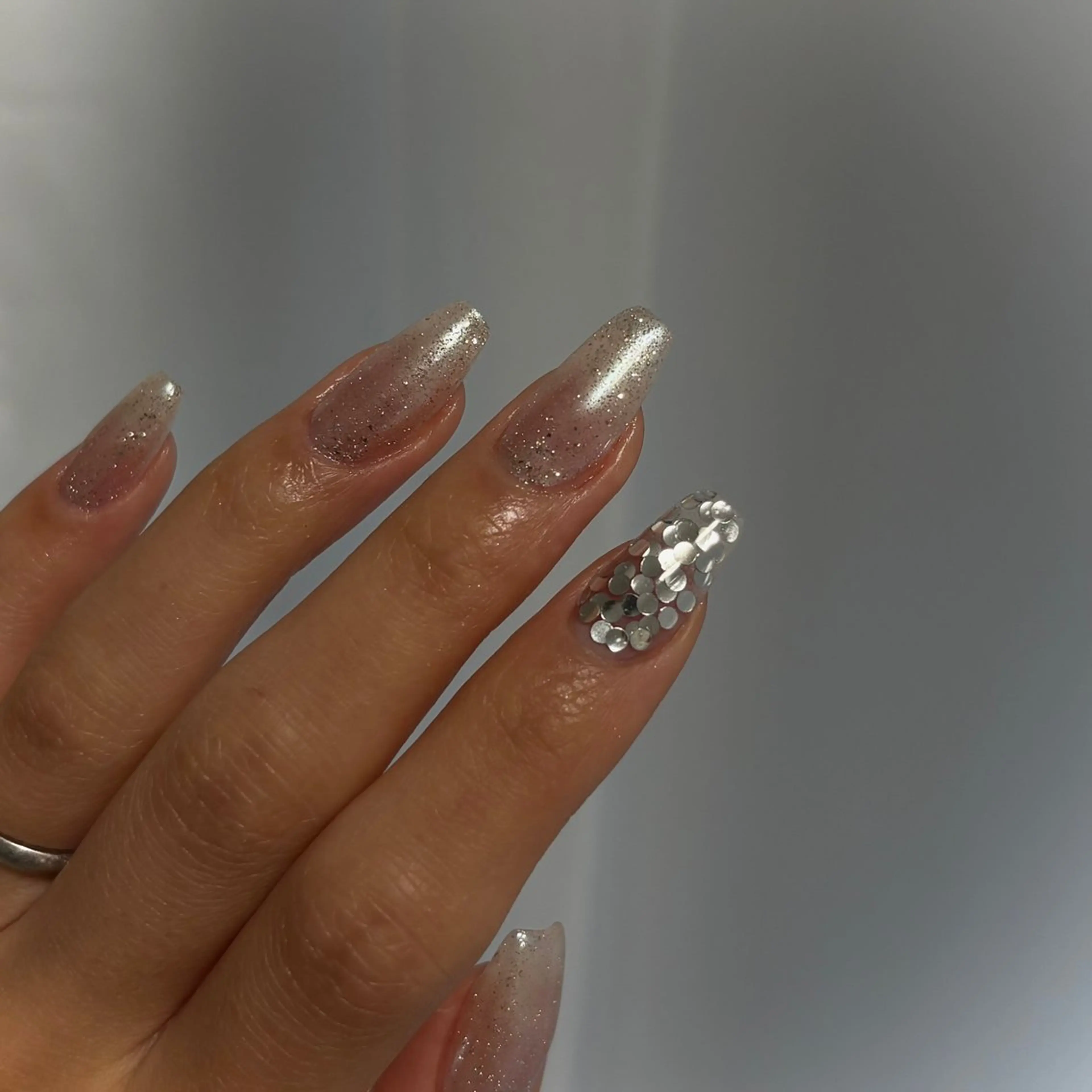 ネイル オーロラネイル フラッシュネイル ハンドネイル Le:M nail Mikuのネイルデザイン