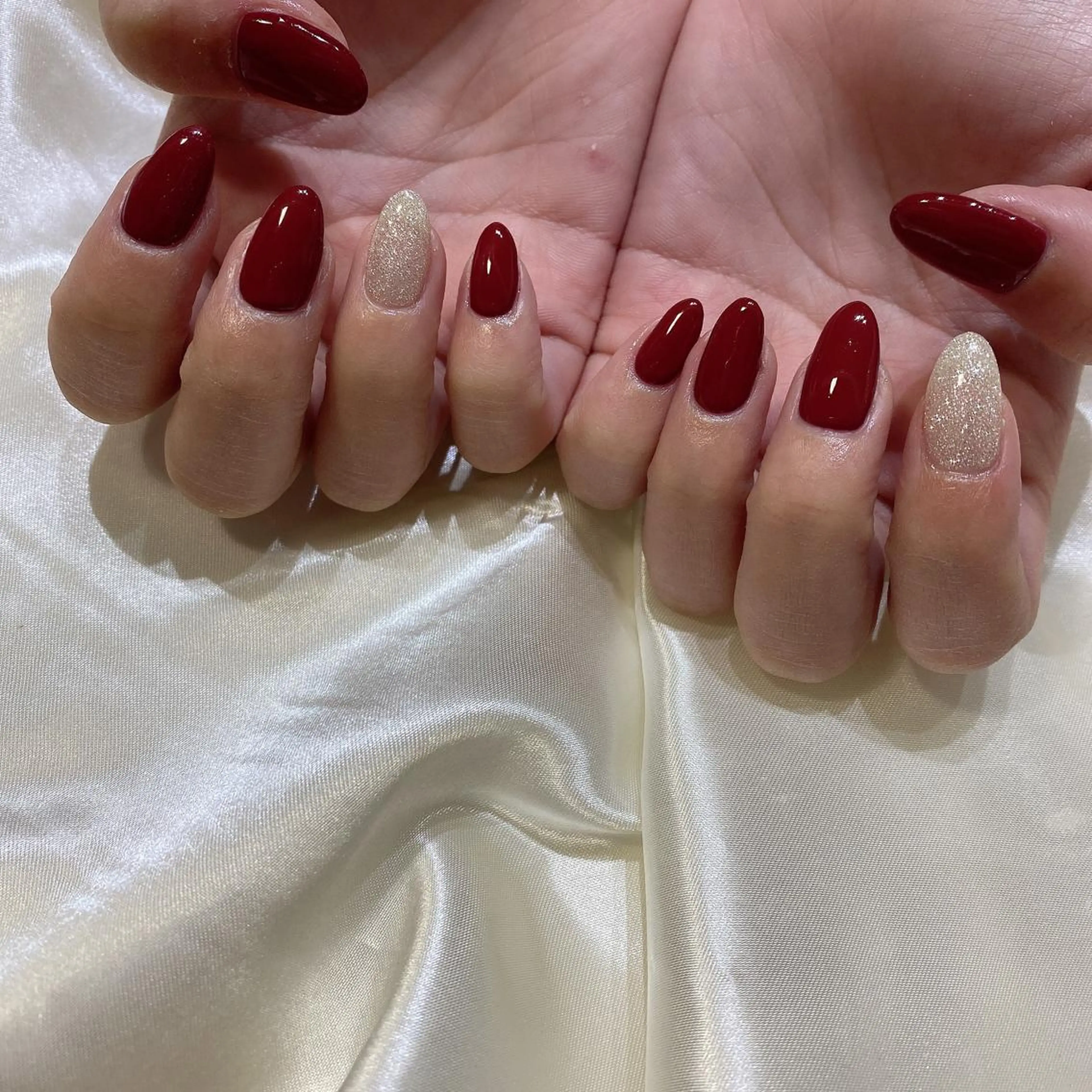 ネイル ハンドネイル 西岡 杏のネイルデザイン