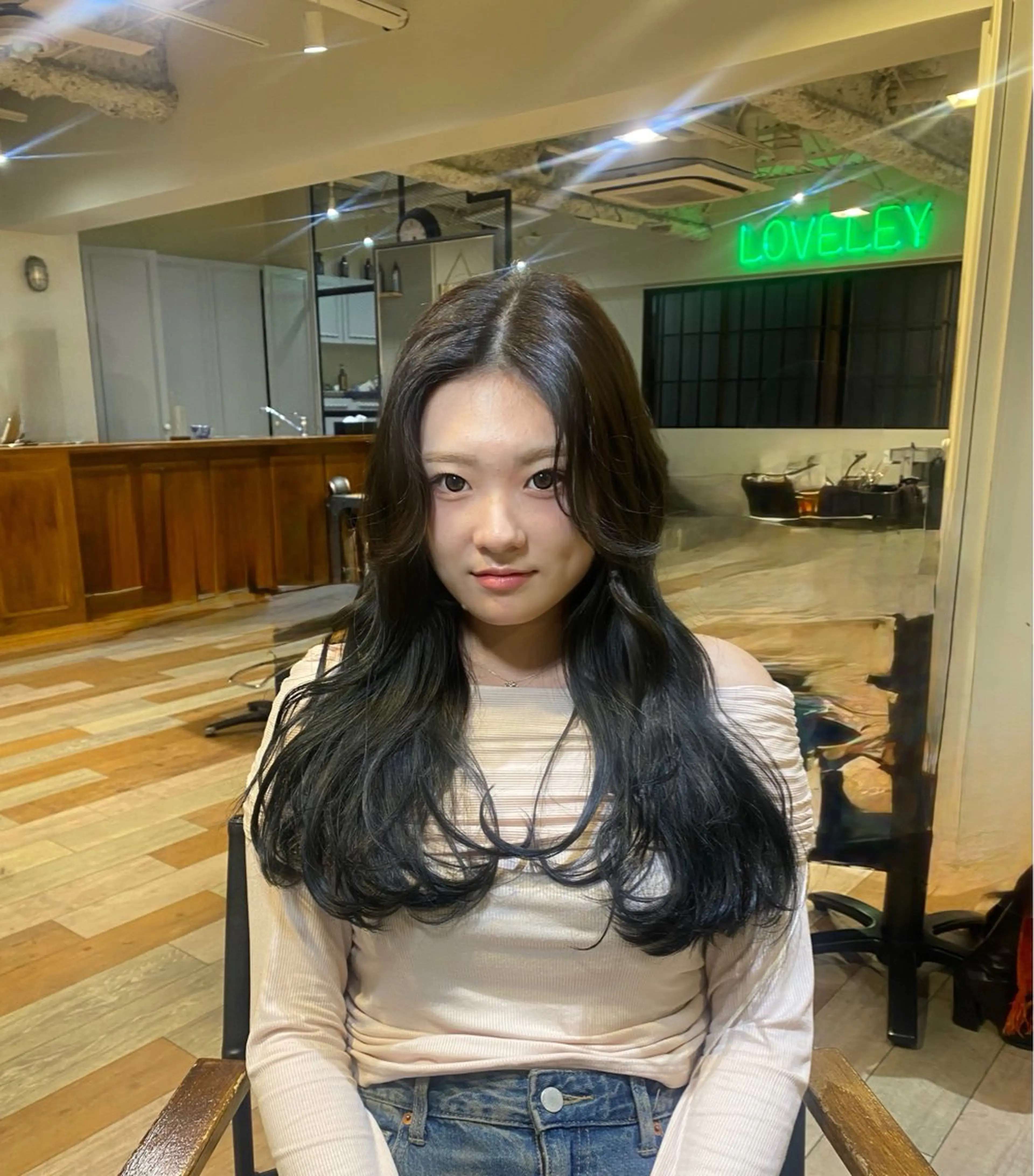 セミロング カラー ブリーチ 透明感カラー グレージュ ブリーチなしカラー オリーブカラー ヘアカラー メンズカット/パーマ 艶カラーTAIGA︎のヘアスタイル