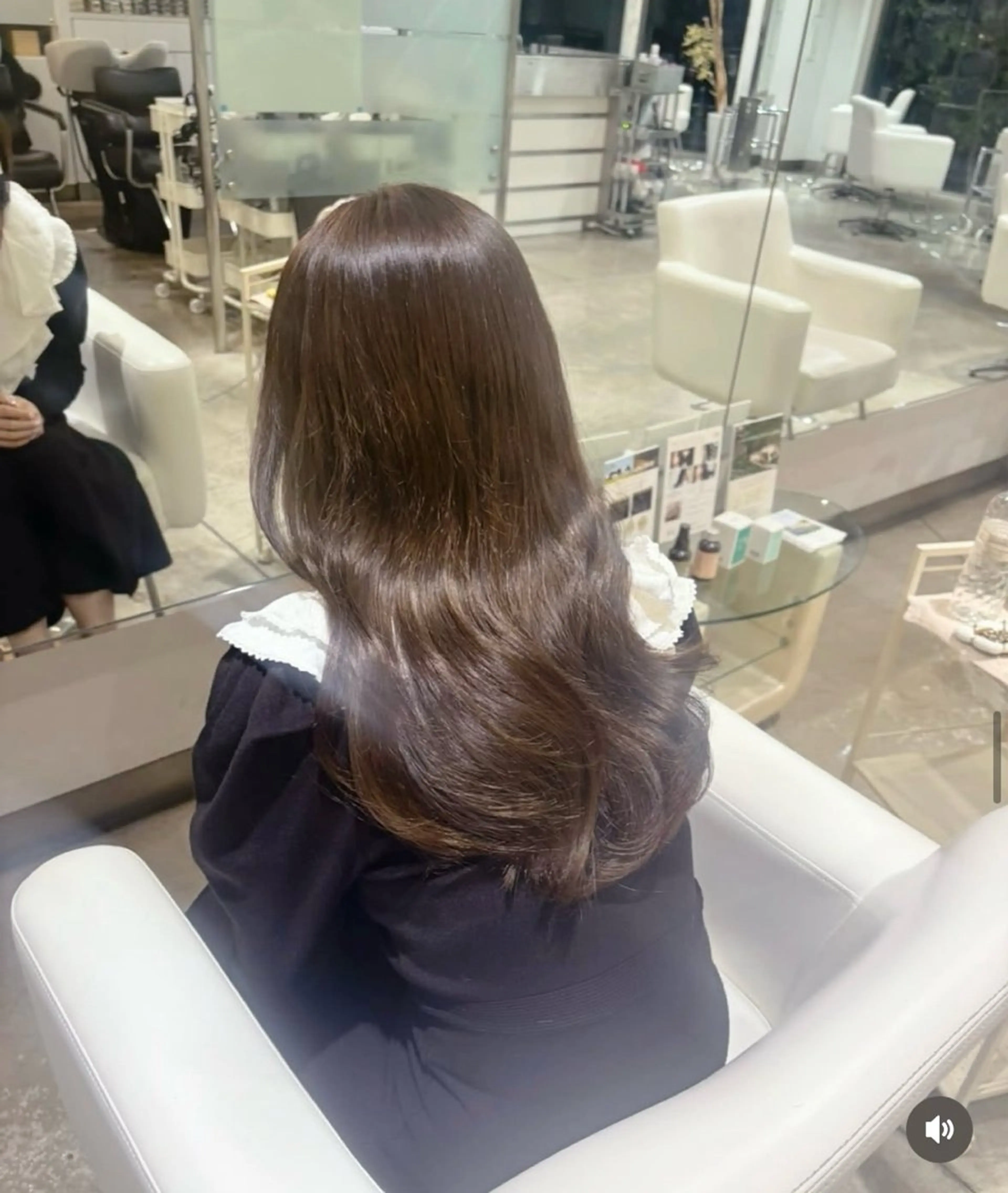 セミロング カット ヘアカラー yui/透明感カラー /コテ巻き風パーマのヘアスタイル