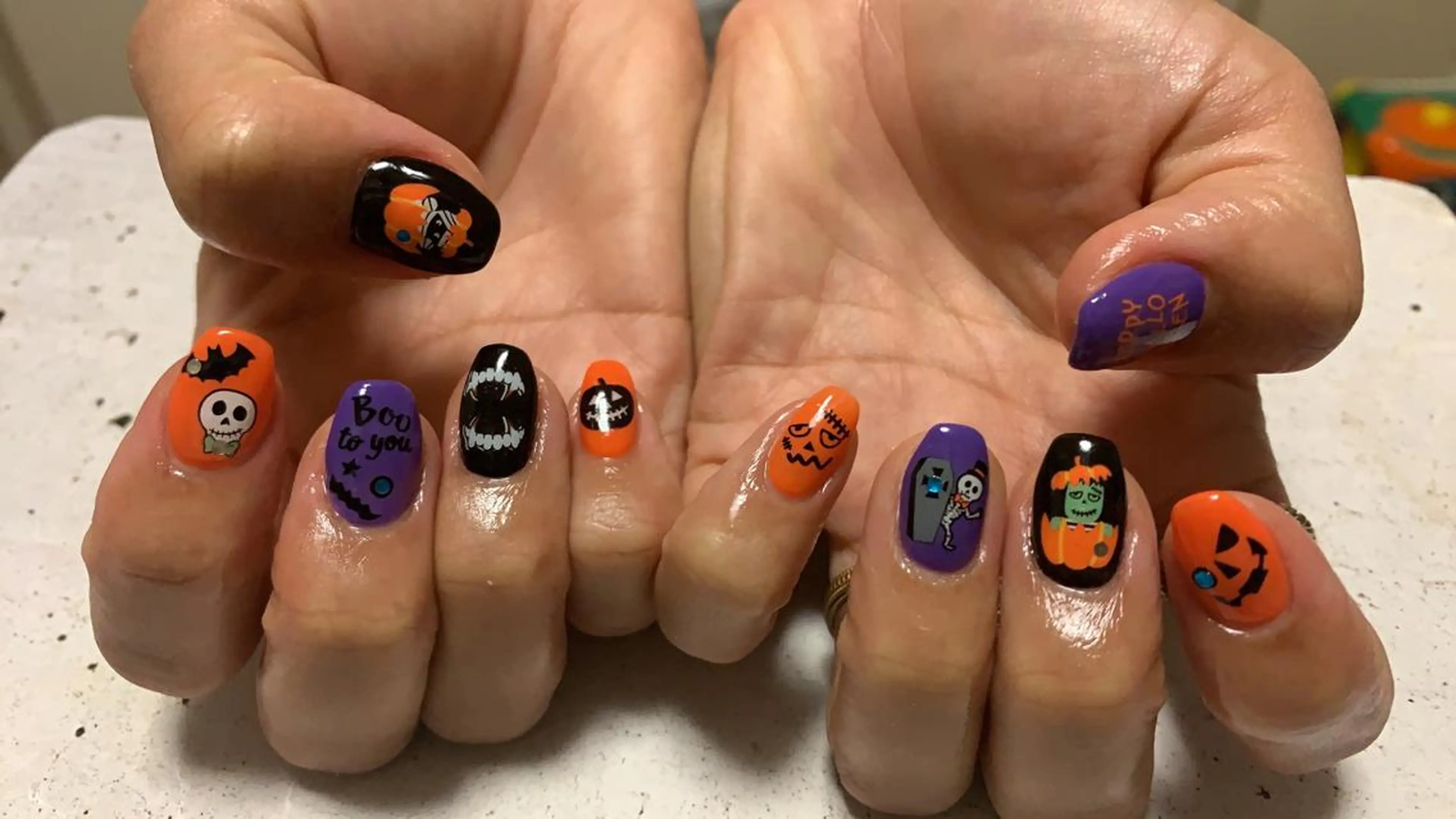 ネイル nico.nico.mark NAIL所属・小林 梓のエステ・リラクイメージ