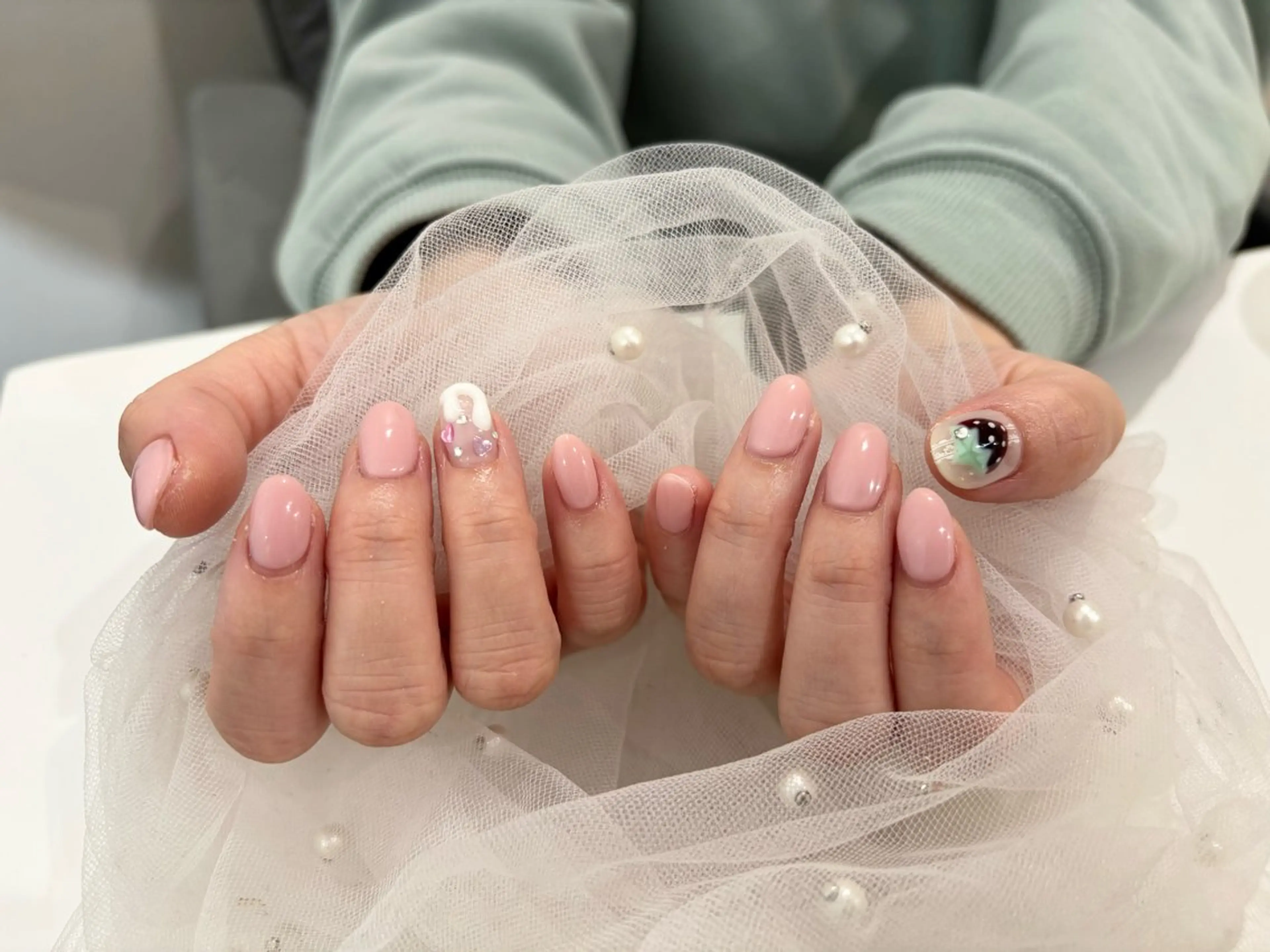 ネイル ＿WHITE+南海難波店所属・_WHITE+ 南海難波店のネイルデザイン