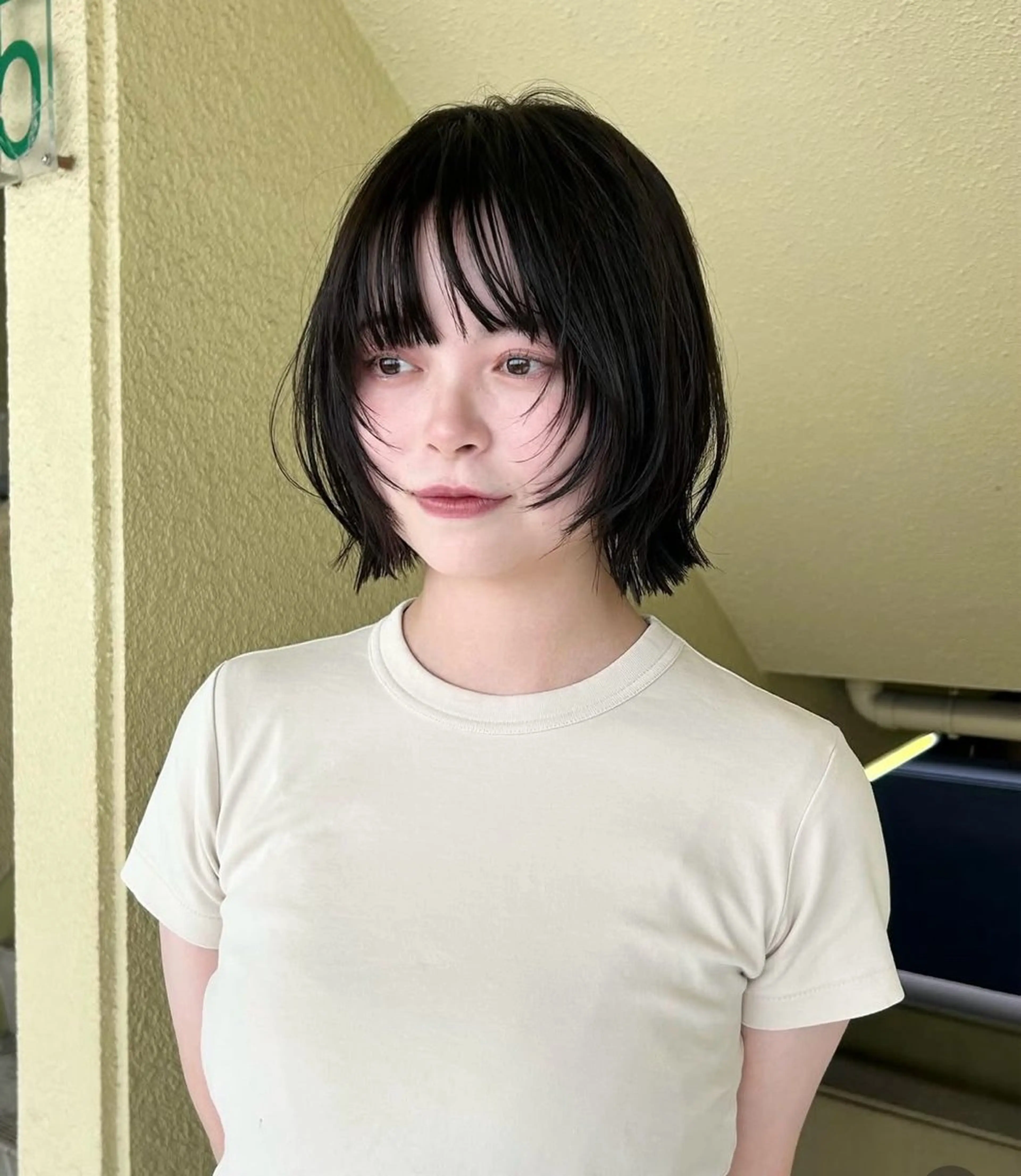 ショート ボブ 顔周りカット レイヤーカット 透明感×レイヤーカッ ト🌼kiraraのヘアスタイル