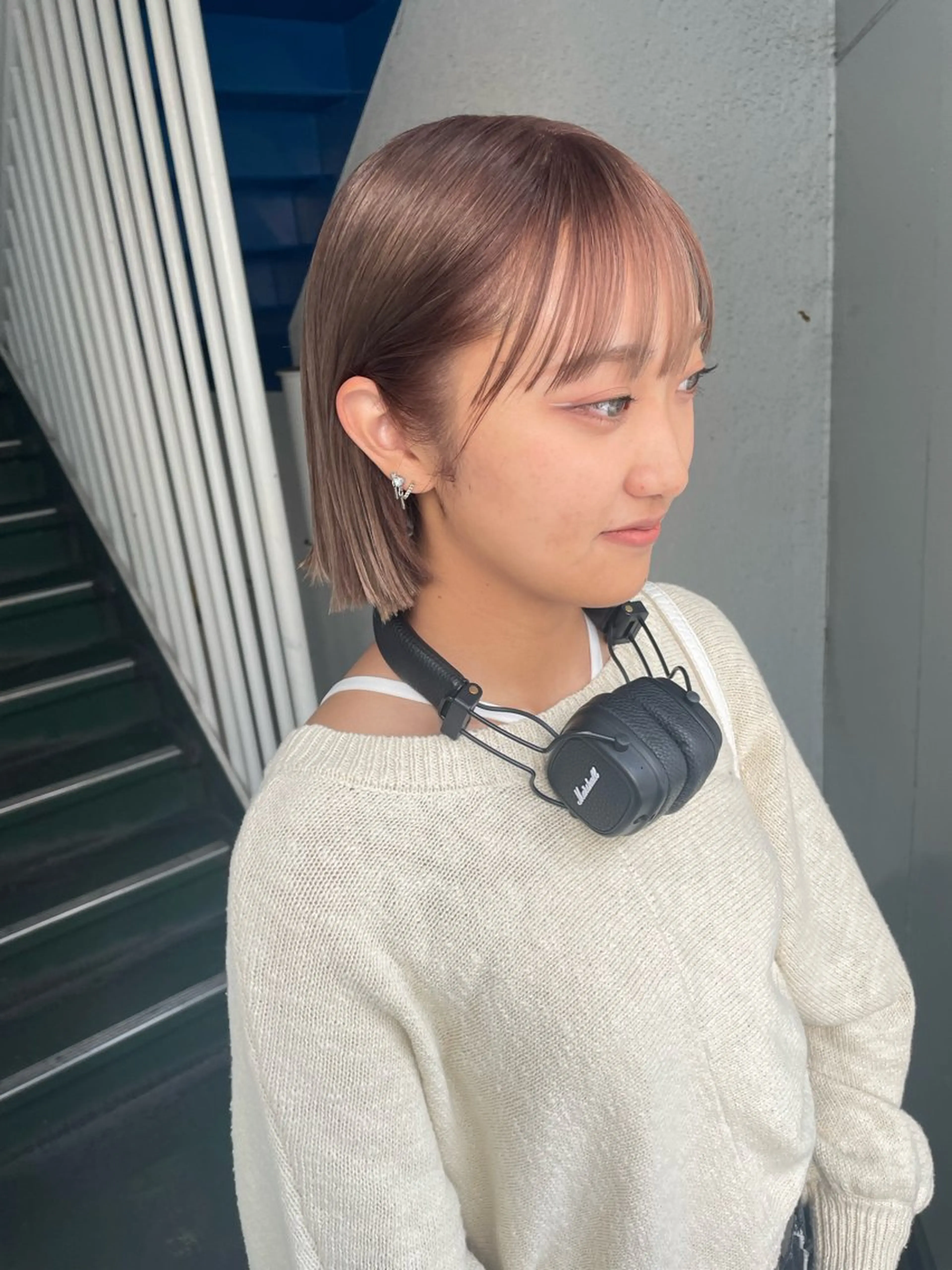 カラー ベージュカラー ヘアカラー トリートメント ハイトーン/レイヤー 🌸さくらのヘアスタイル