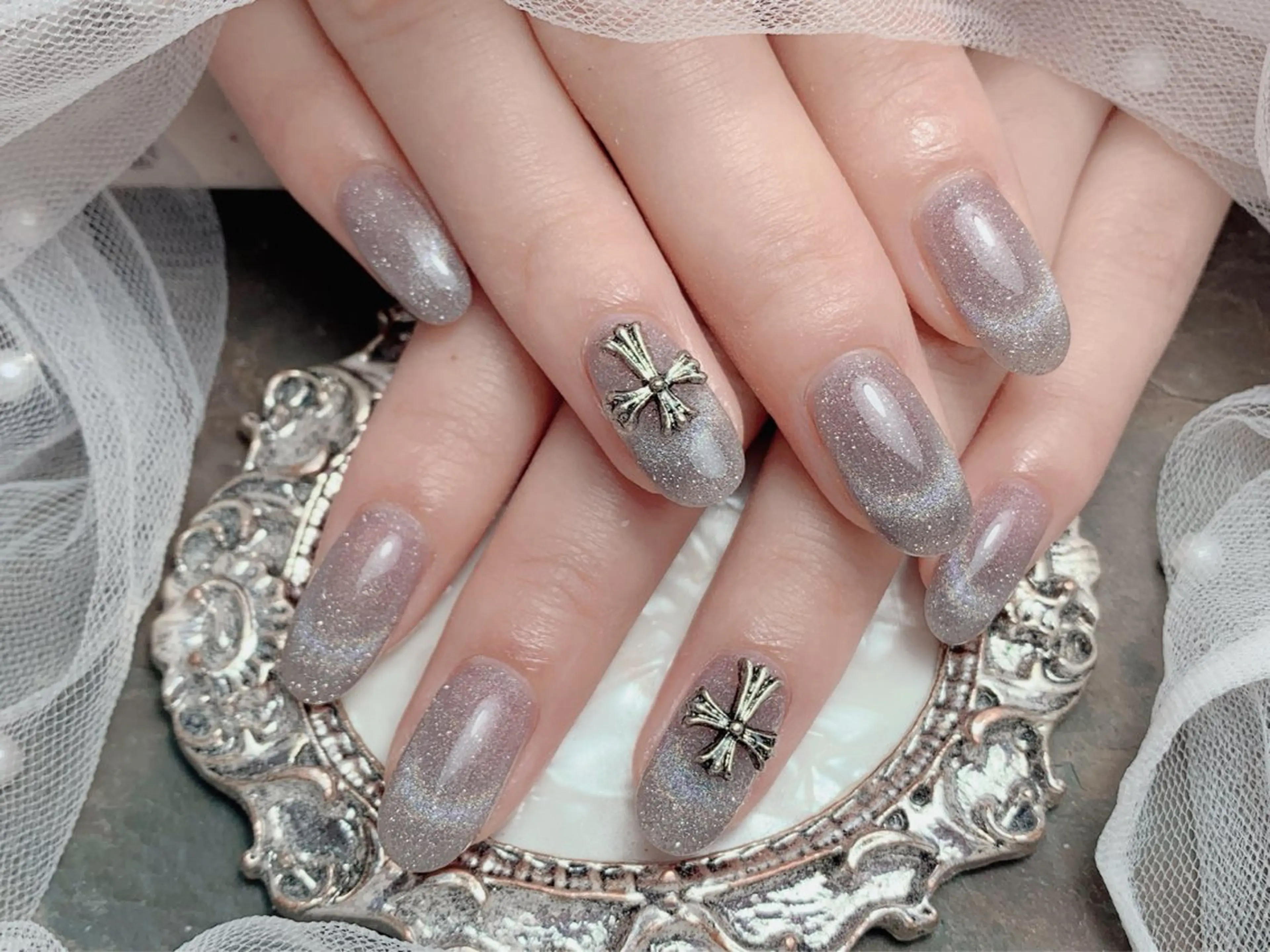 ネイル マジックミラー所属・マジック ミラーのネイルデザイン