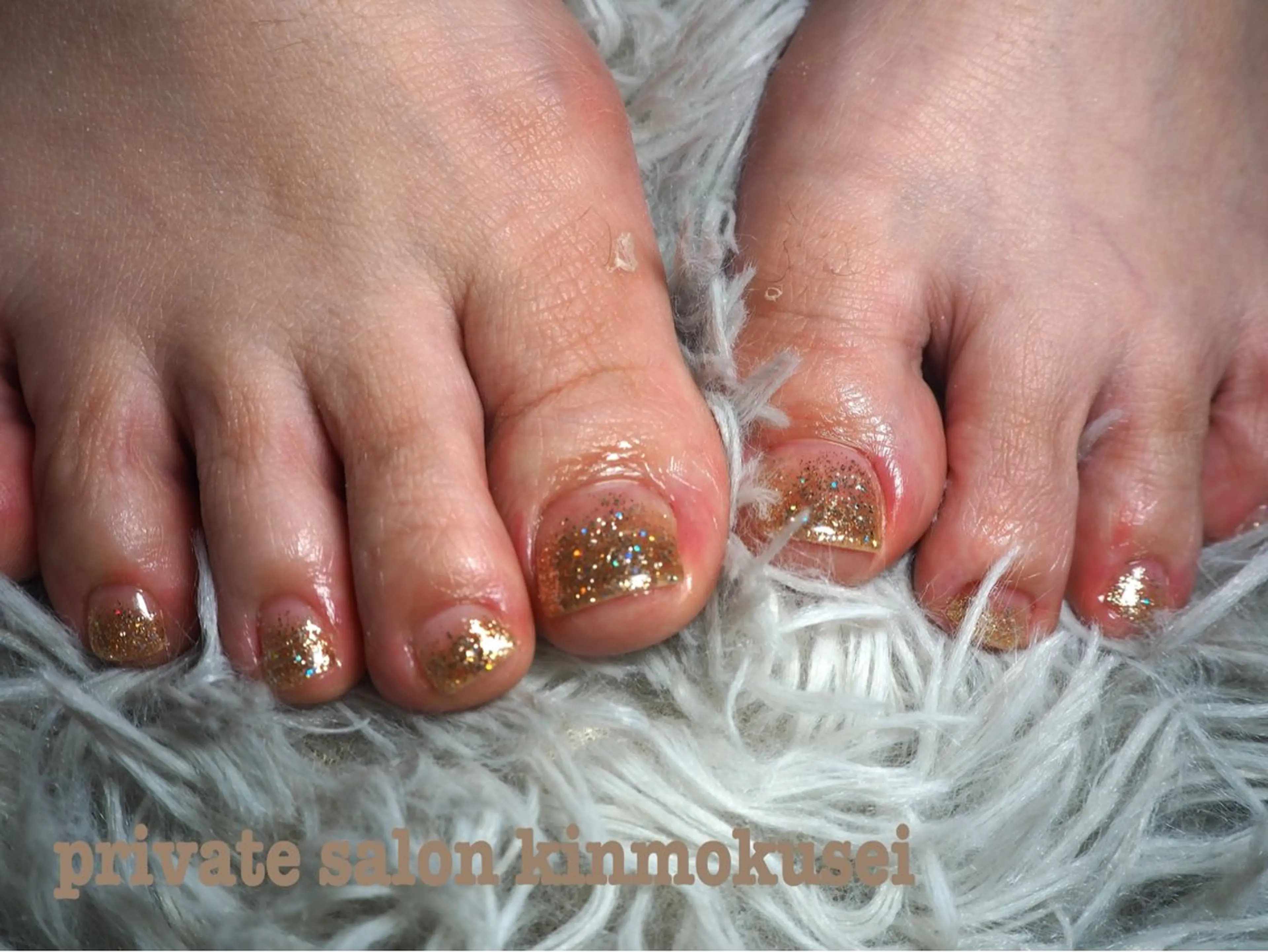 ネイル フットネイル グラデーション ラメ(グリッター) ラメグラデーション ハンドネイル nail salon kinmokuseiのネイルデザイン