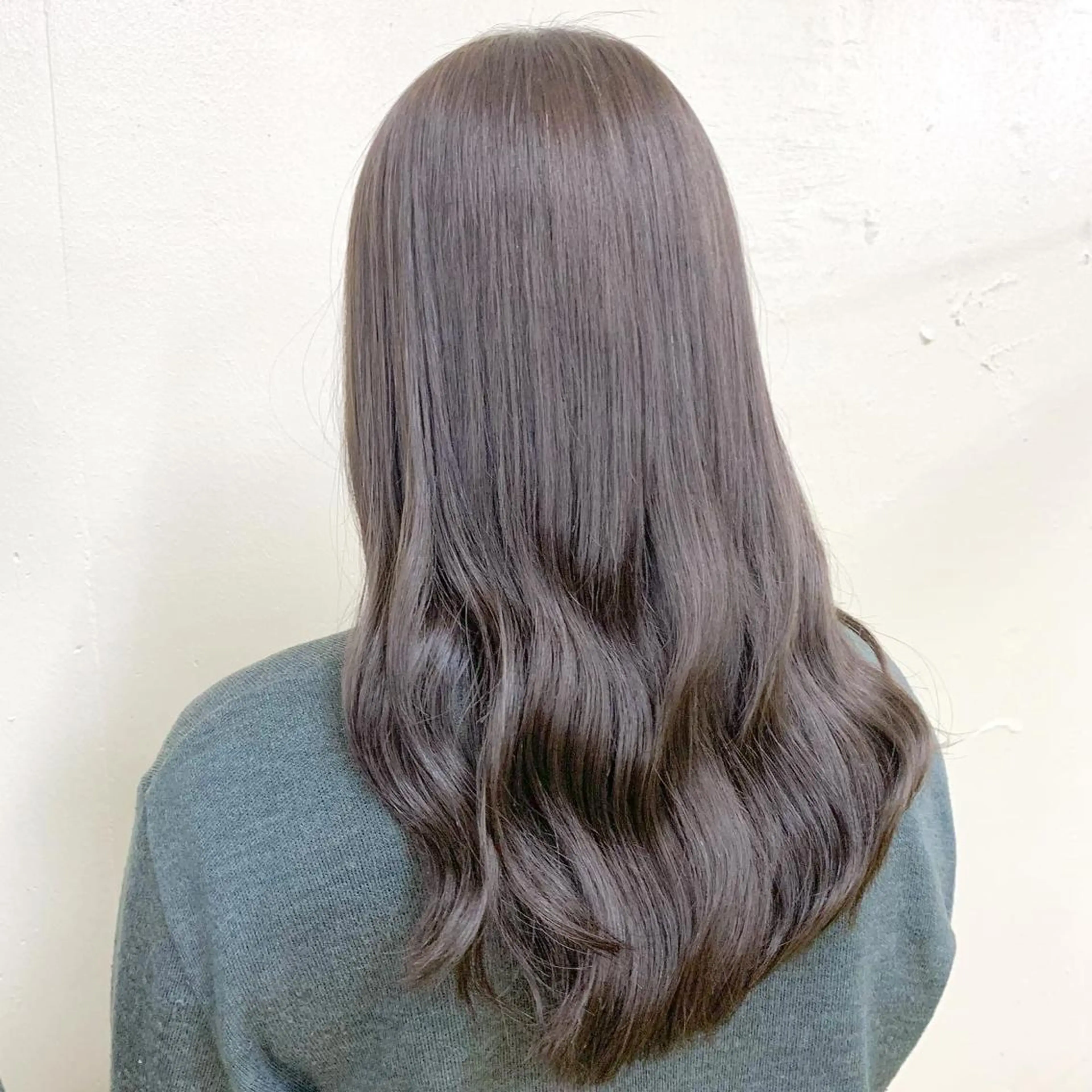 ロング カラー ao.eyelash SHIORIの眉毛・アイブロウイメージ