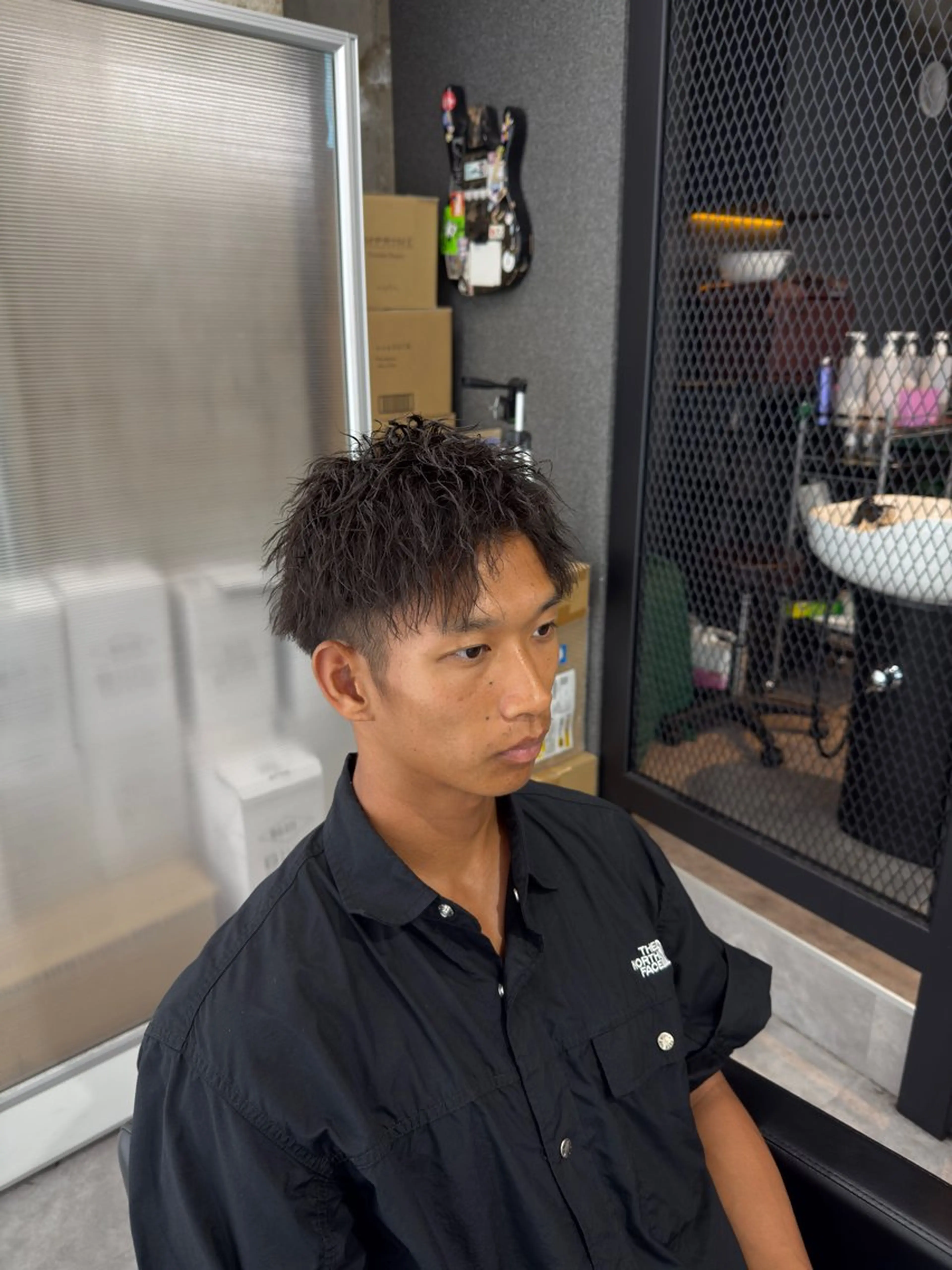 ショート パーマ メンズ メンズパーマ メンズツイストパーマ ツイストパーマ Men's hair salon First 明大前店【メンズ ヘアサロン ファースト】所属・ヨコサカ リュウキのヘアスタイル