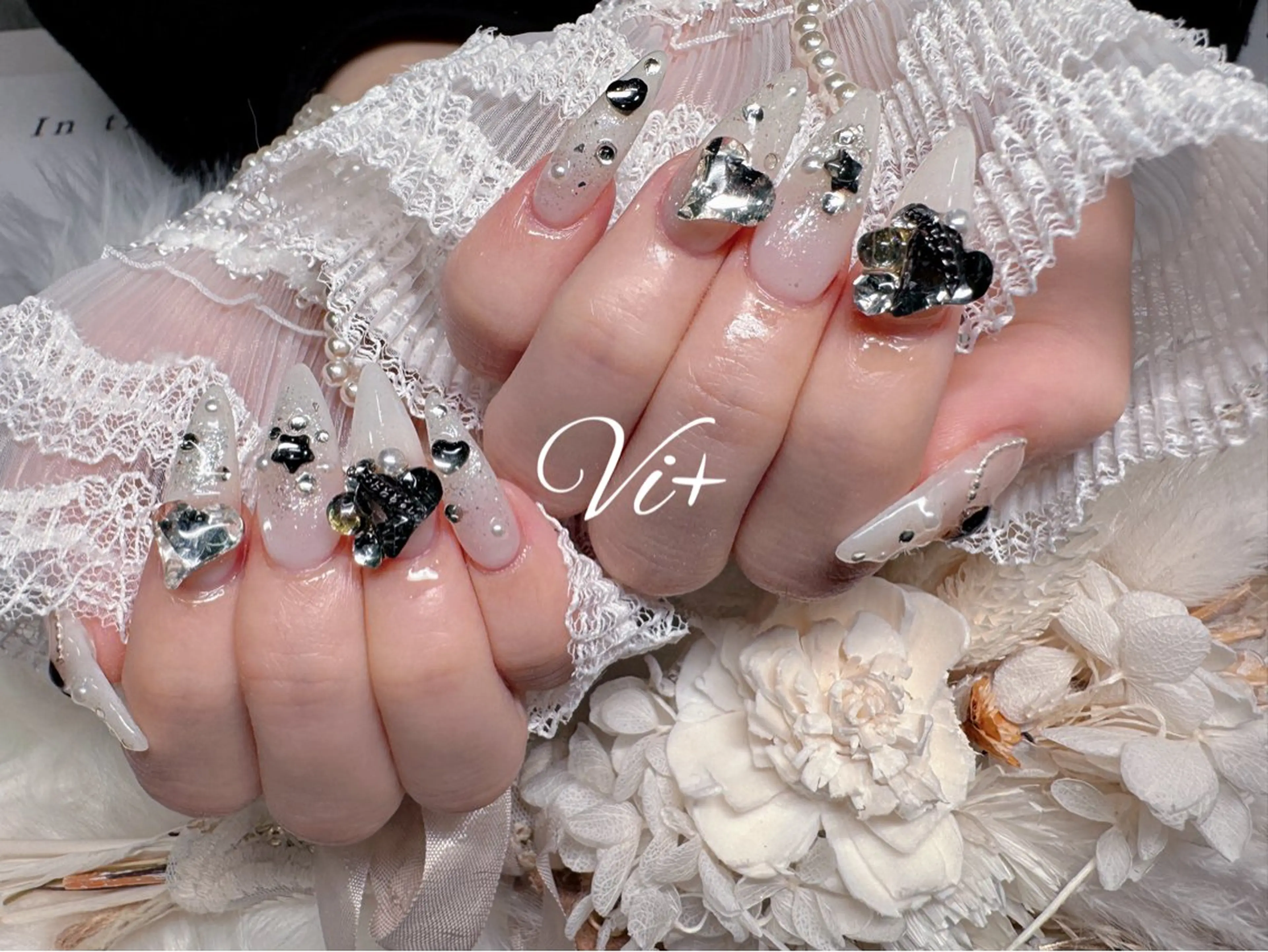 ネイル ハンドネイル ✨Nailsalon Vi+✨のネイルデザイン