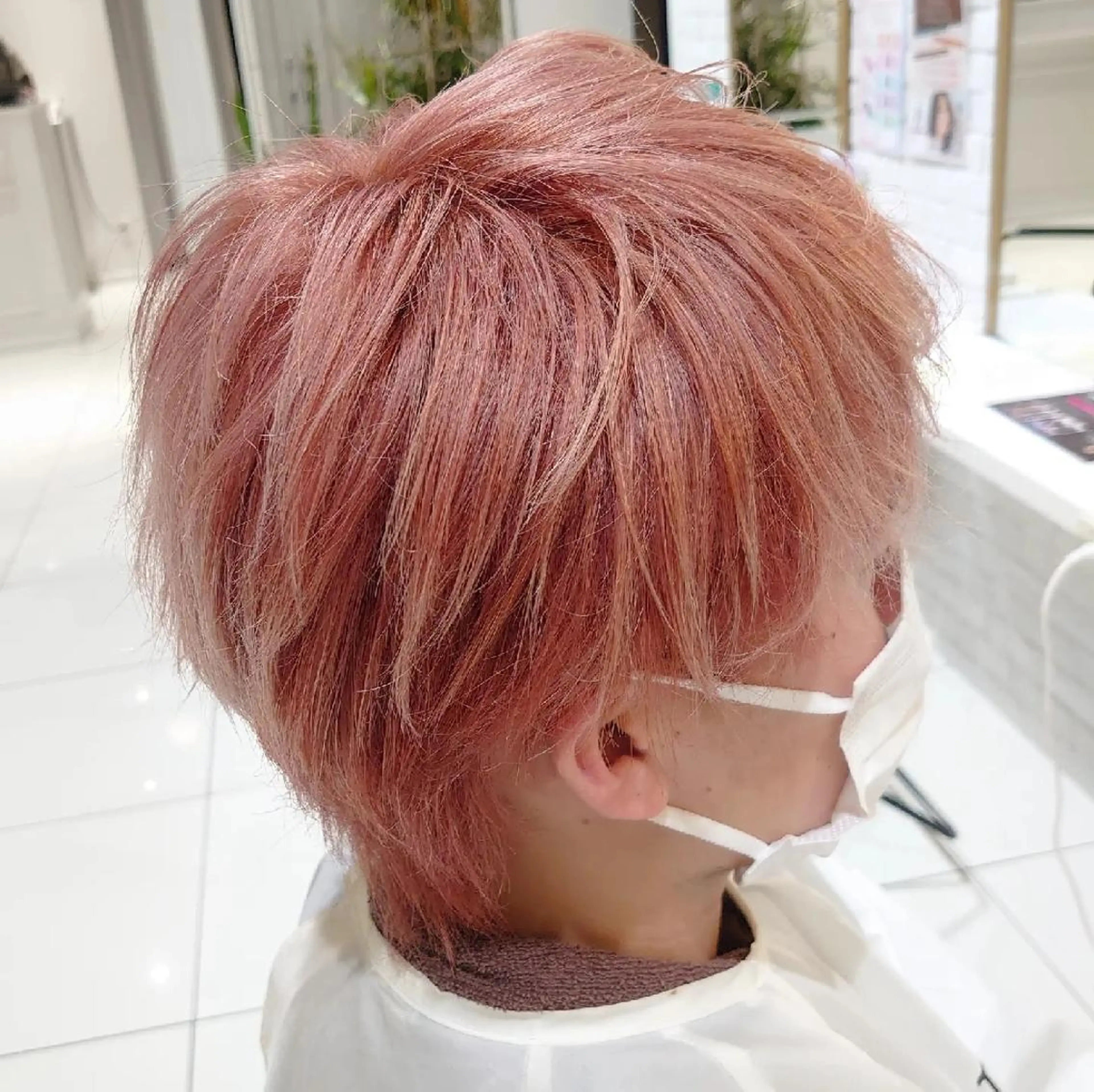 メンズカット×ブリーチカラー(ブリーチ1回のみ)の写真