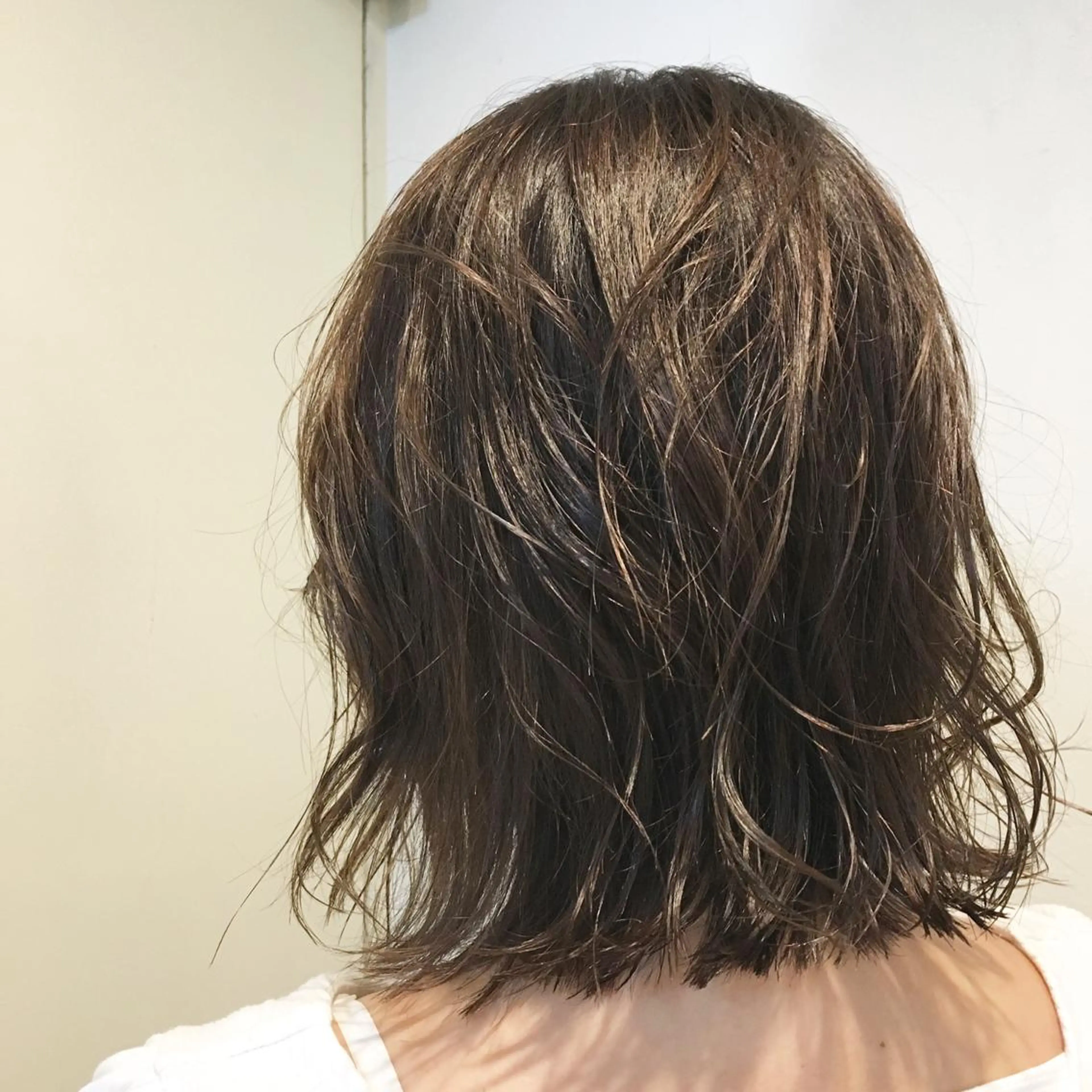 ショート 工藤 綾華のヘアスタイル