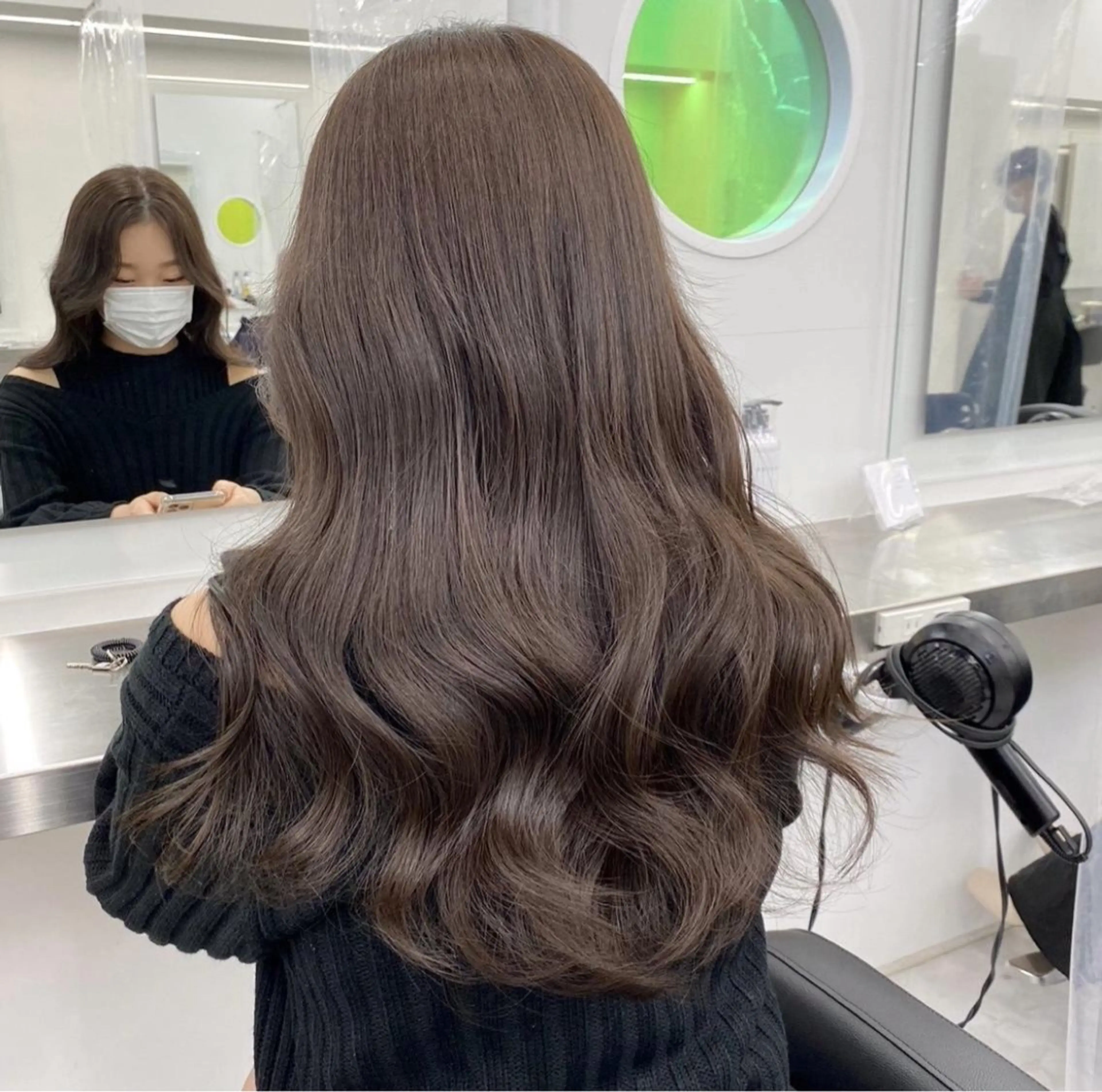 カラー akari🎀🤍 ガーリーstyleのヘアスタイル