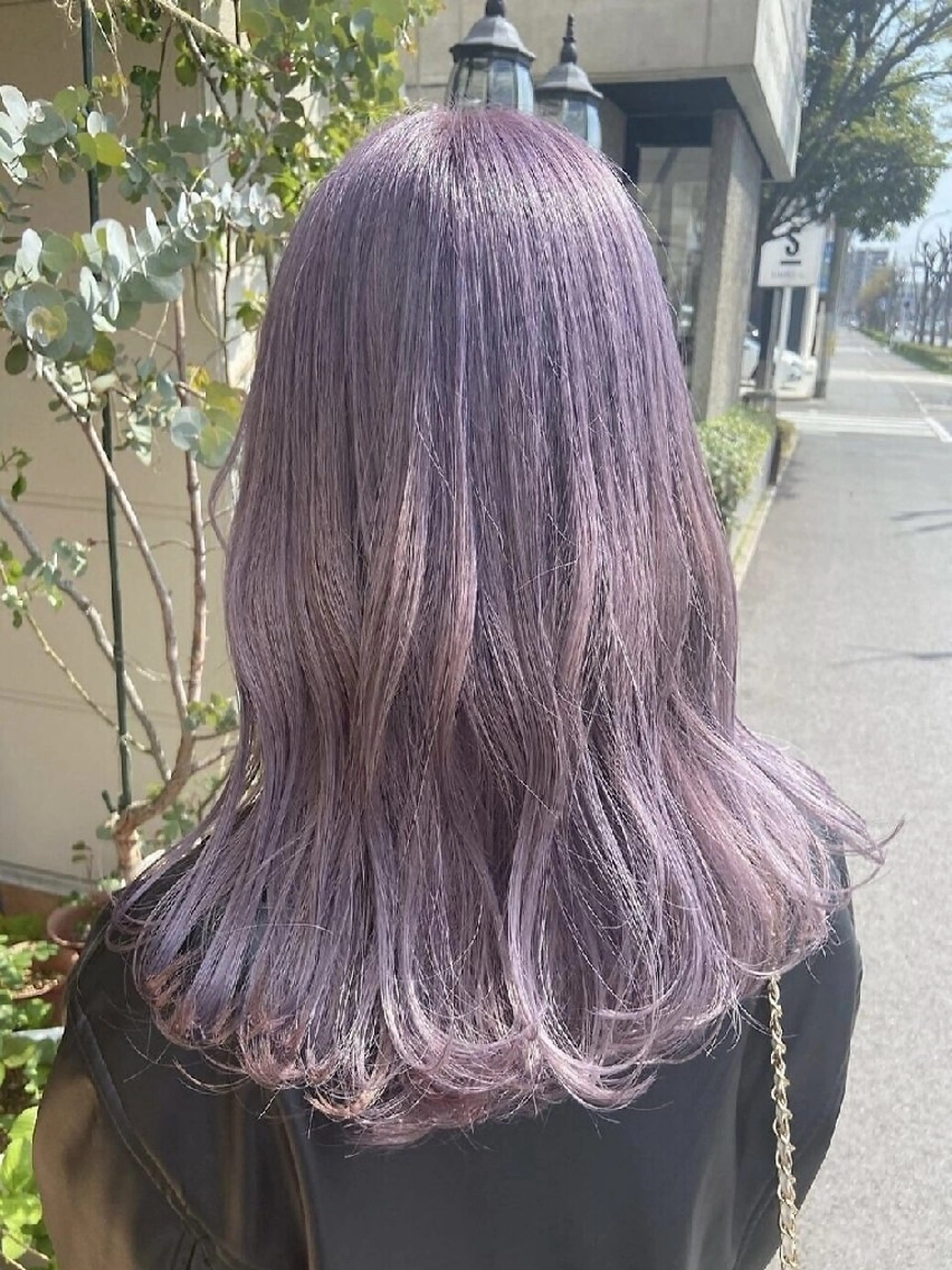 ロング カラー ベージュカラー ブリーチ パープルカラー HairSalon  Cloudのヘアスタイル