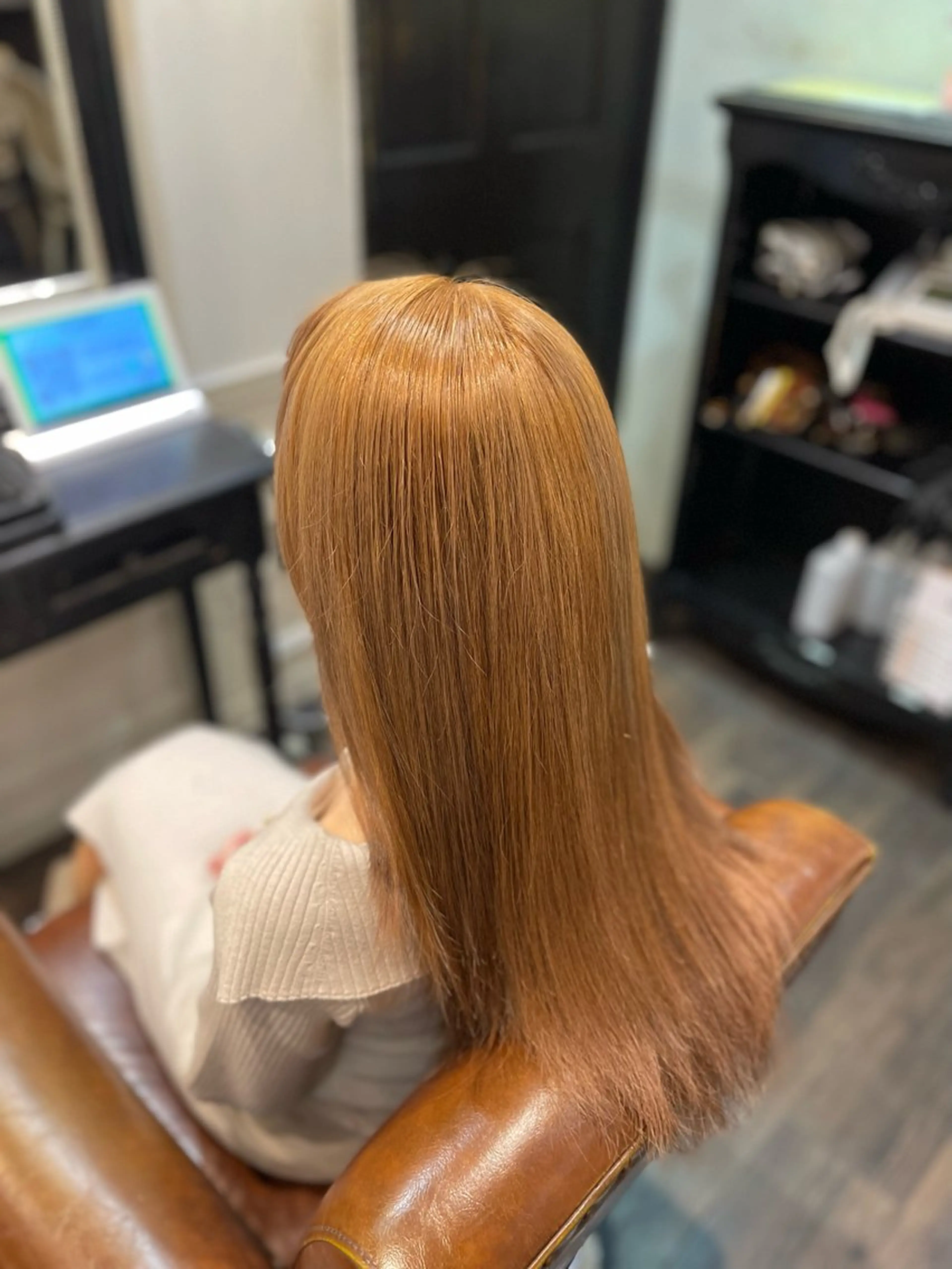 カラー ベージュカラー ブリーチ ピンクカラー 中野 佑麻のヘアスタイル