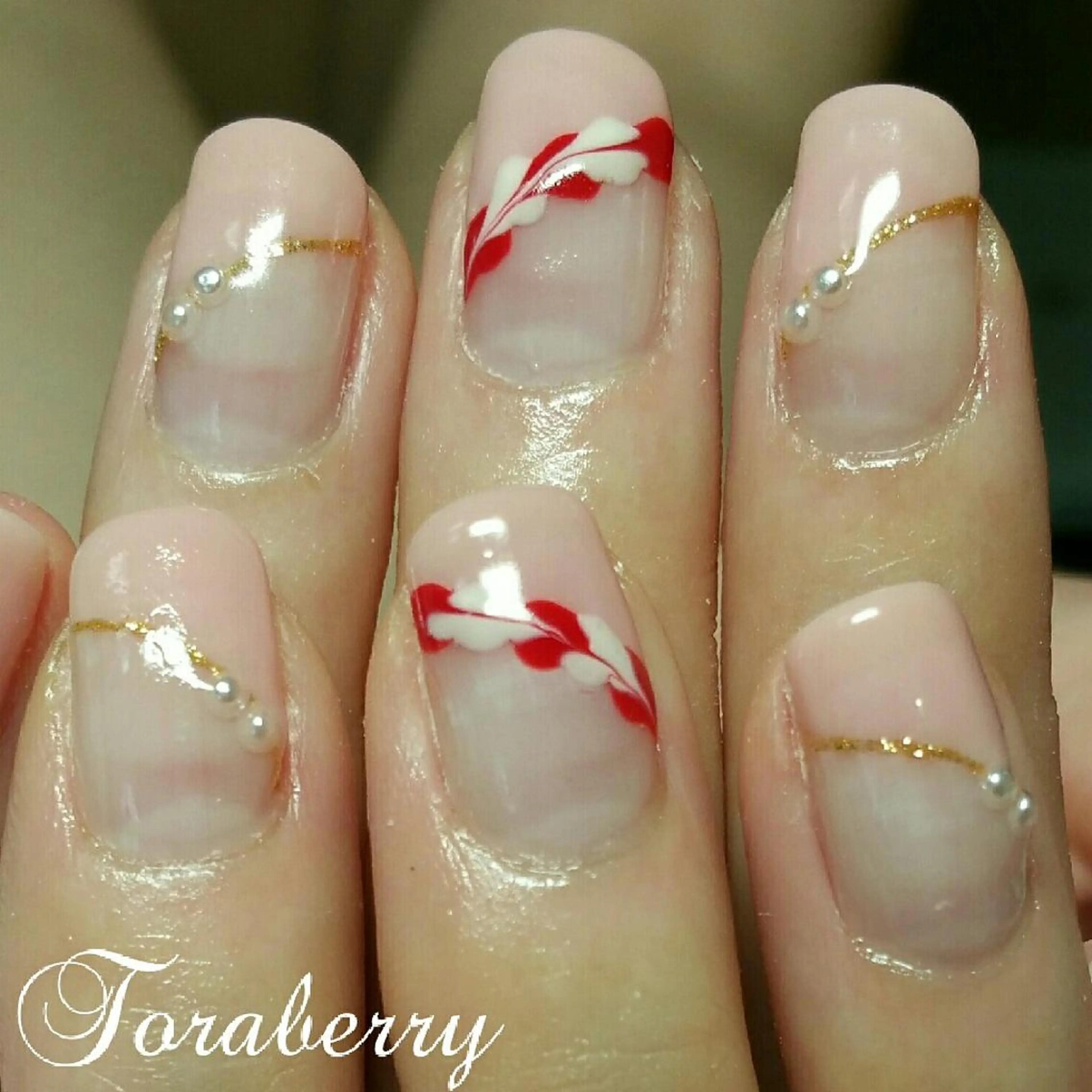 ネイル ハート ピーコックネイル ネイリスト なつみのネイルデザイン