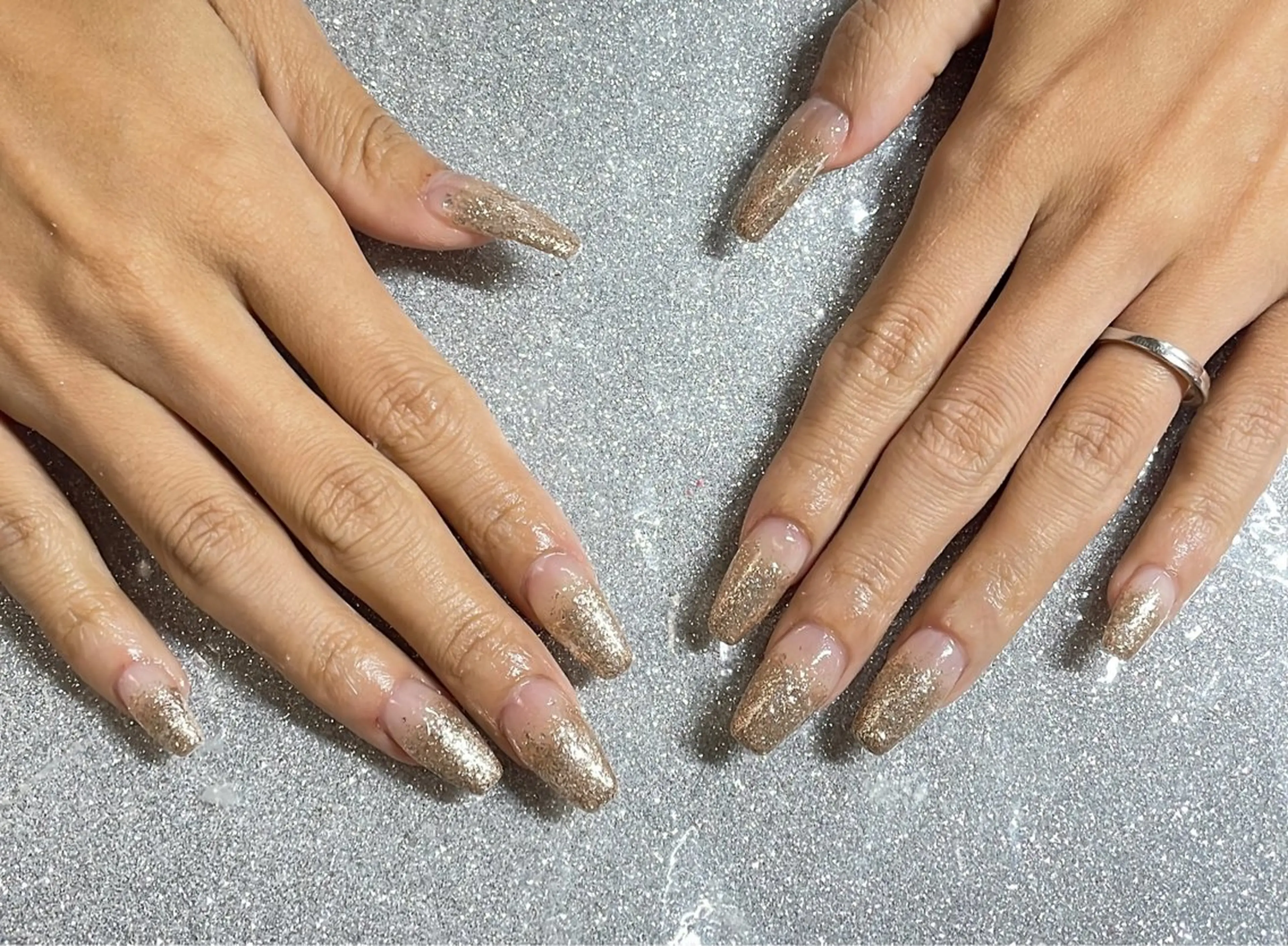 ネイル VIERU 🌈🎀💖のネイルデザイン