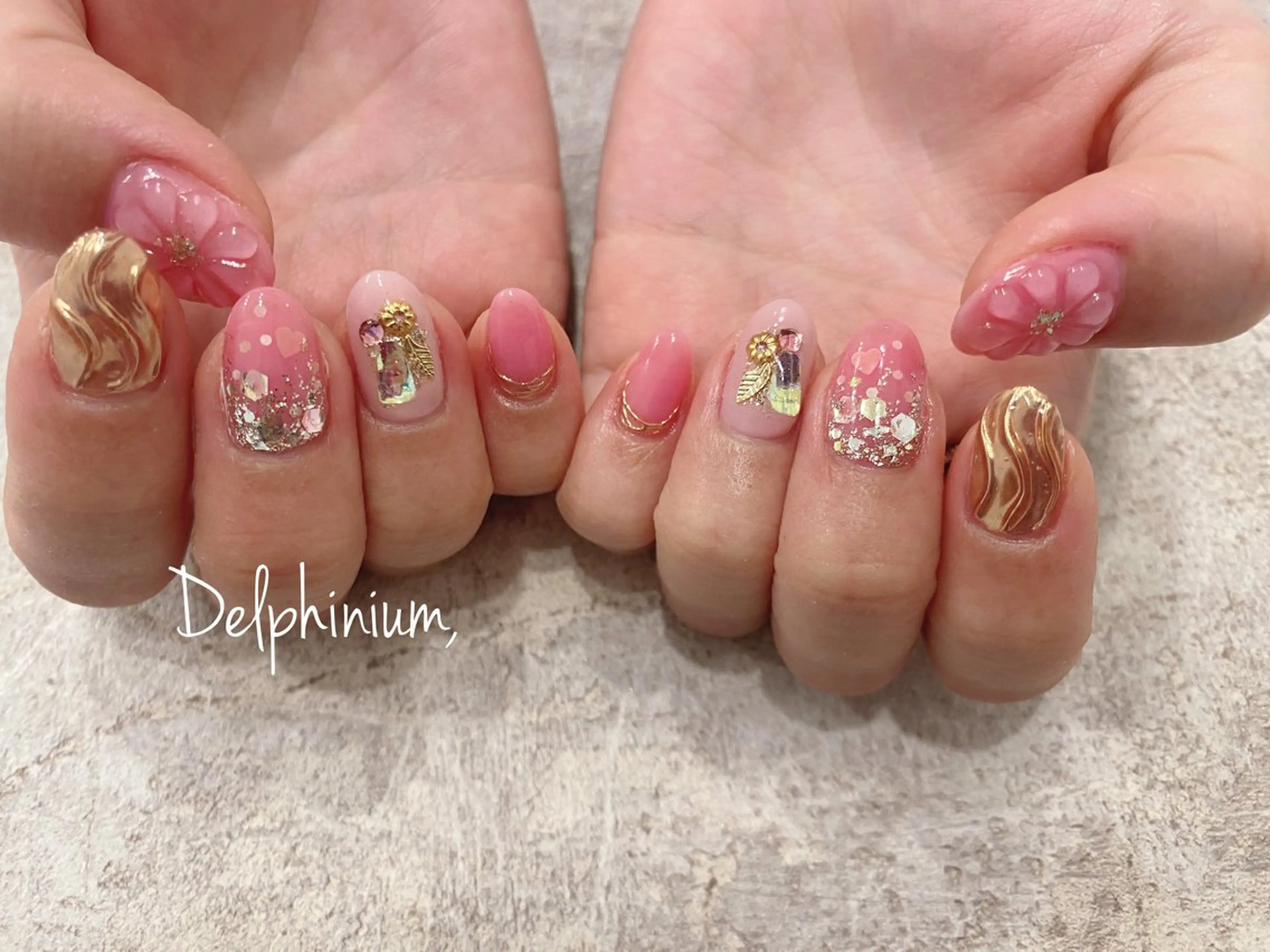 ネイル アートネイル ピンク ハンドネイル 岡本 友恵のネイルデザイン