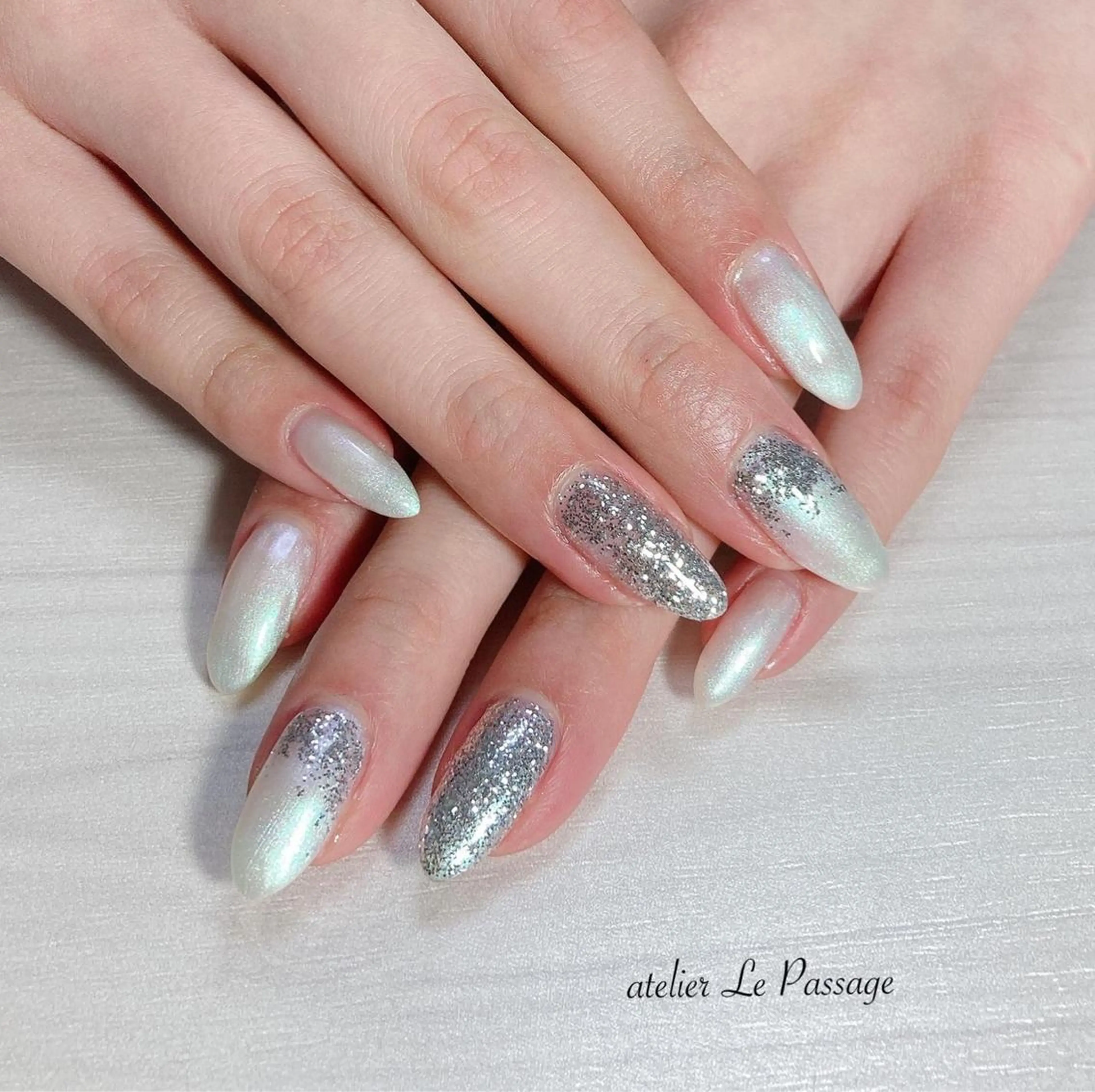 ネイル ジェルネイル ラメ(グリッター) オフィスネイル パラジェル ピンク Atelier Le Passage所属・h nakatsukaのネイルデザイン