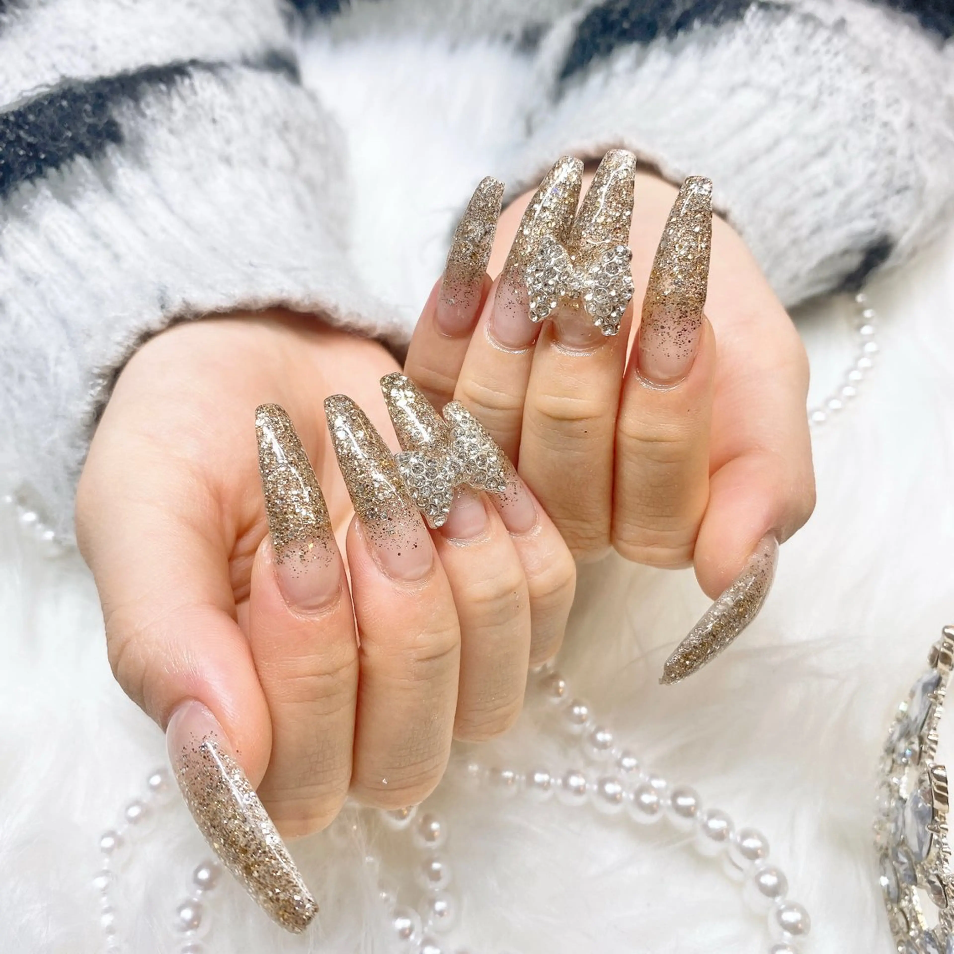 ネイル ハンドネイル ayaka ギャルネイル🎀のネイルデザイン