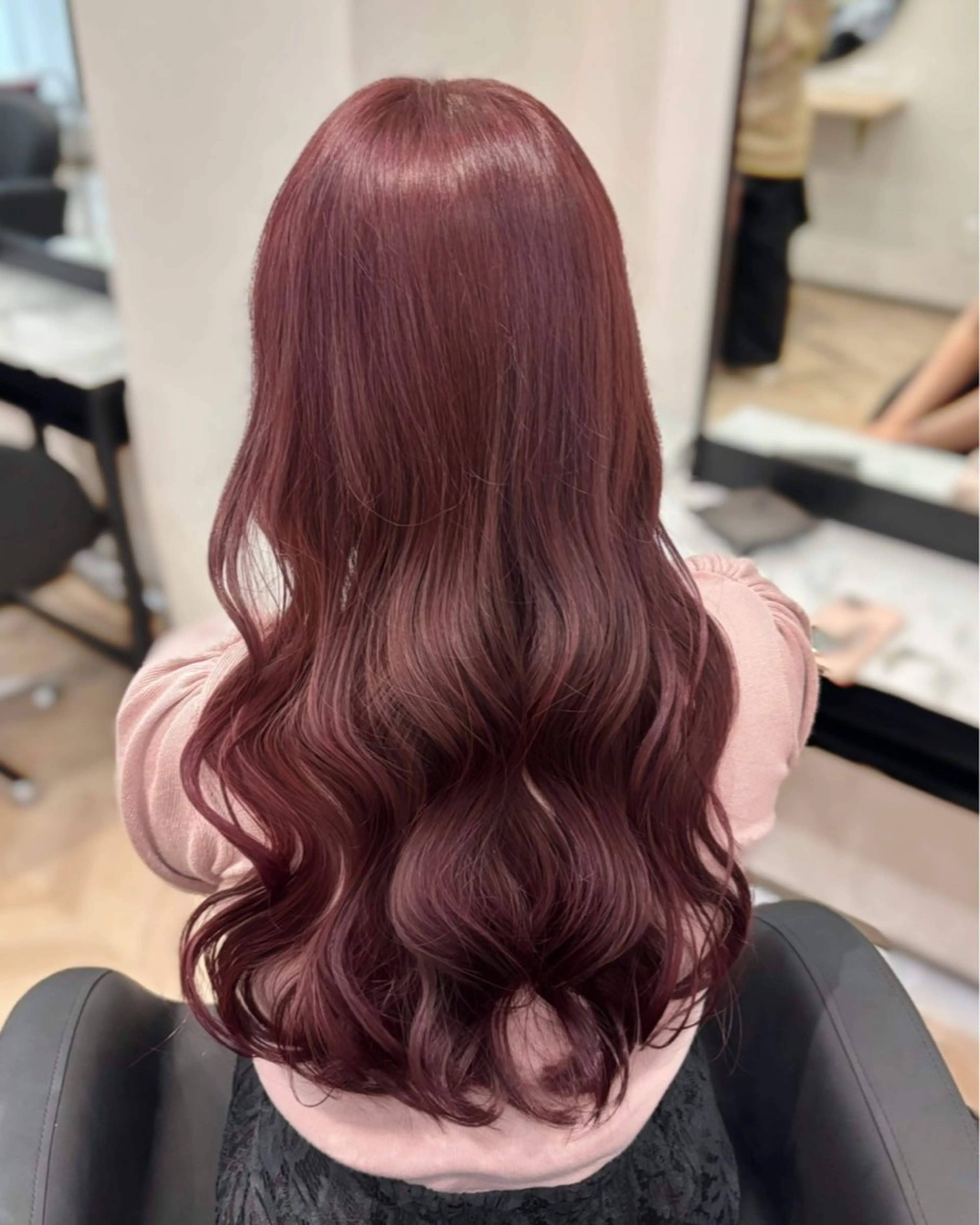 ロング カラー ラベンダーカラー ピンクカラー ピンクラベンダー ヘアカラー 𝒎𝒐𝒆🩰 名駅/ヘアメ/暖色♡のヘアスタイル