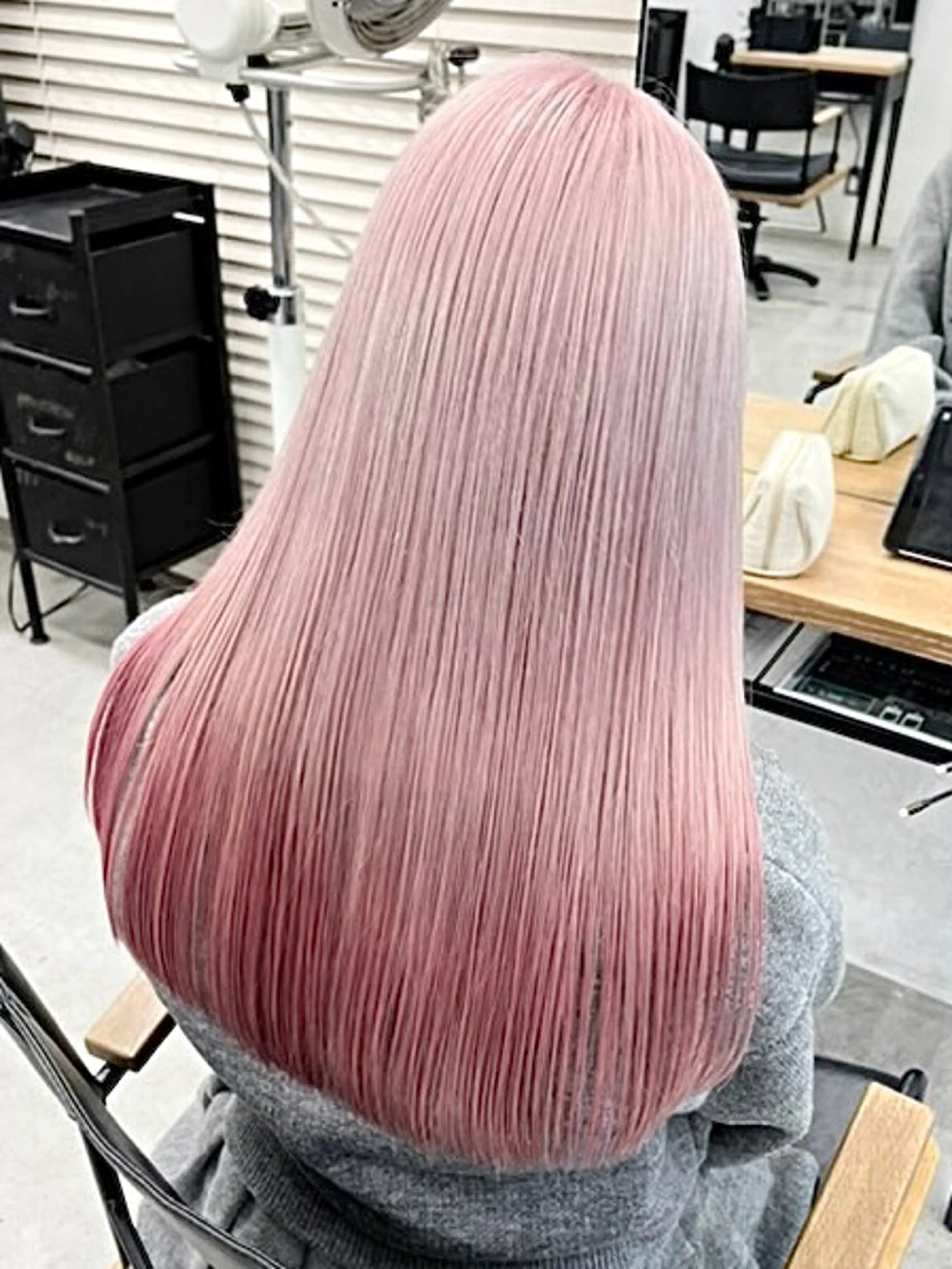 カラー ヘアカラー hinata/ ハイトーンカラー🪽のヘアスタイル