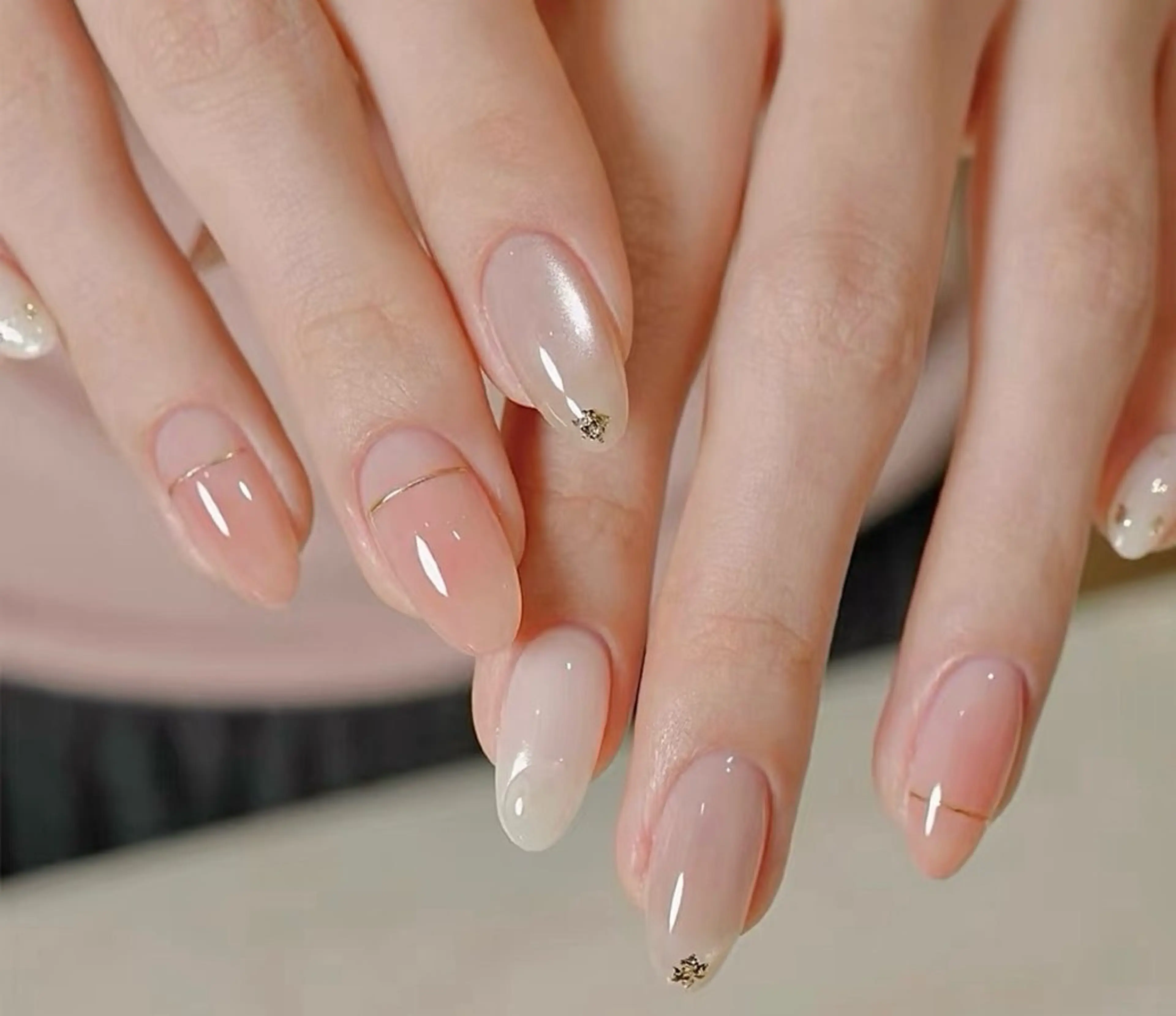 ネイル 高木 維麗絲のネイルデザイン