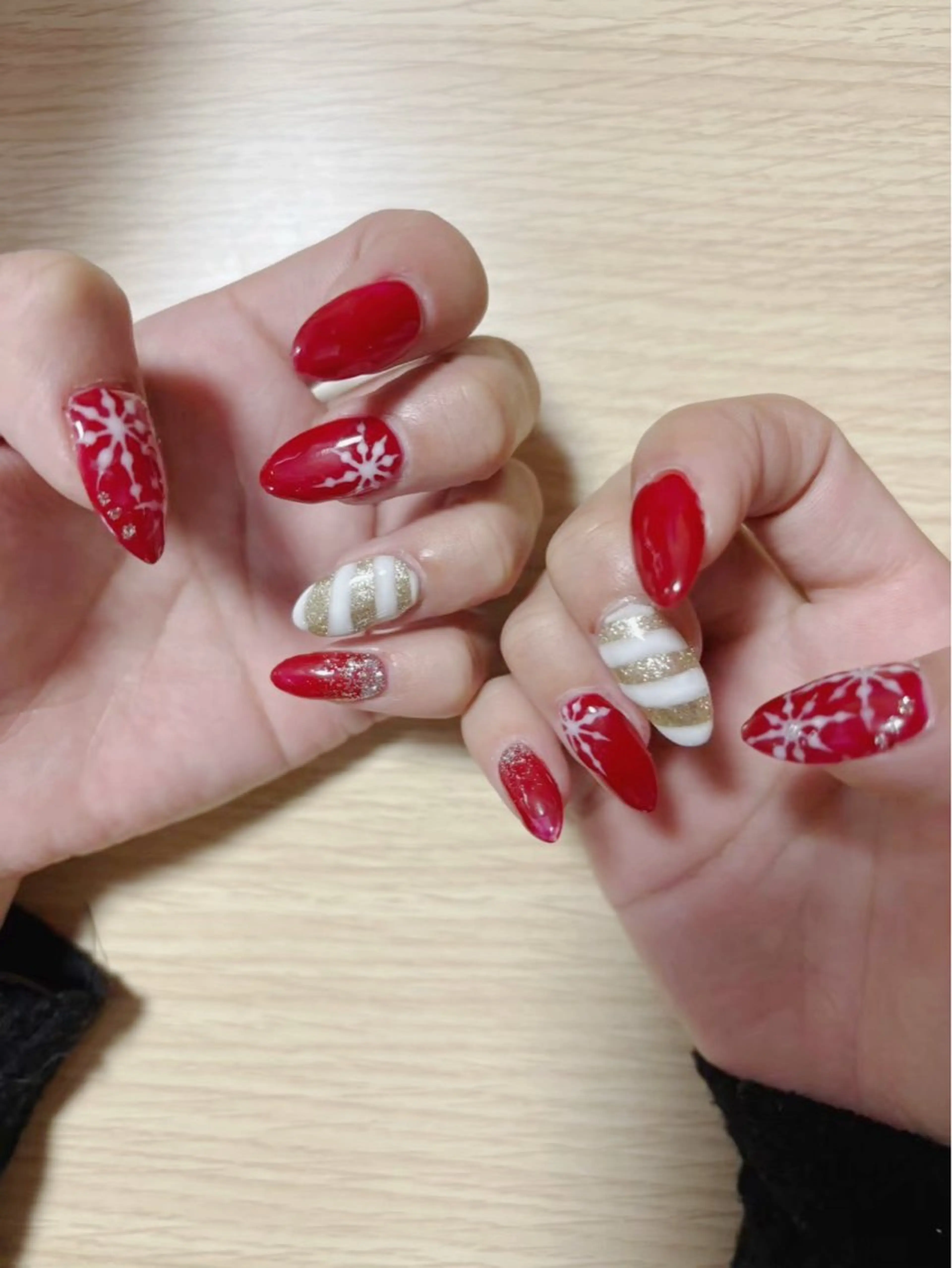 ネイル nail salon Belle所属・林 玲菜のネイルデザイン