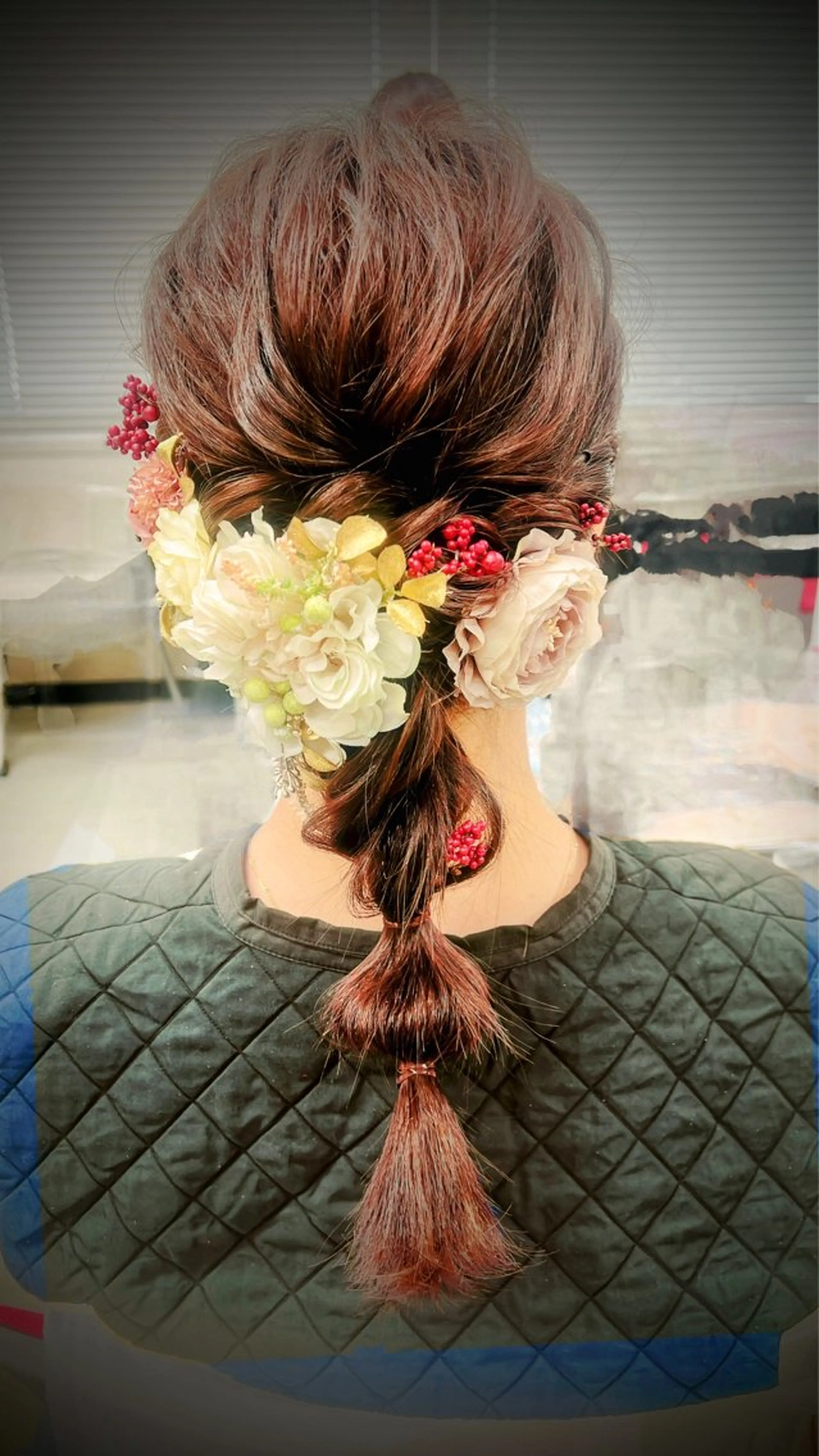 ヘアアレンジ Marry's 下鴨 マリィズシモガモ所属・坂井 さやかのヘアスタイル