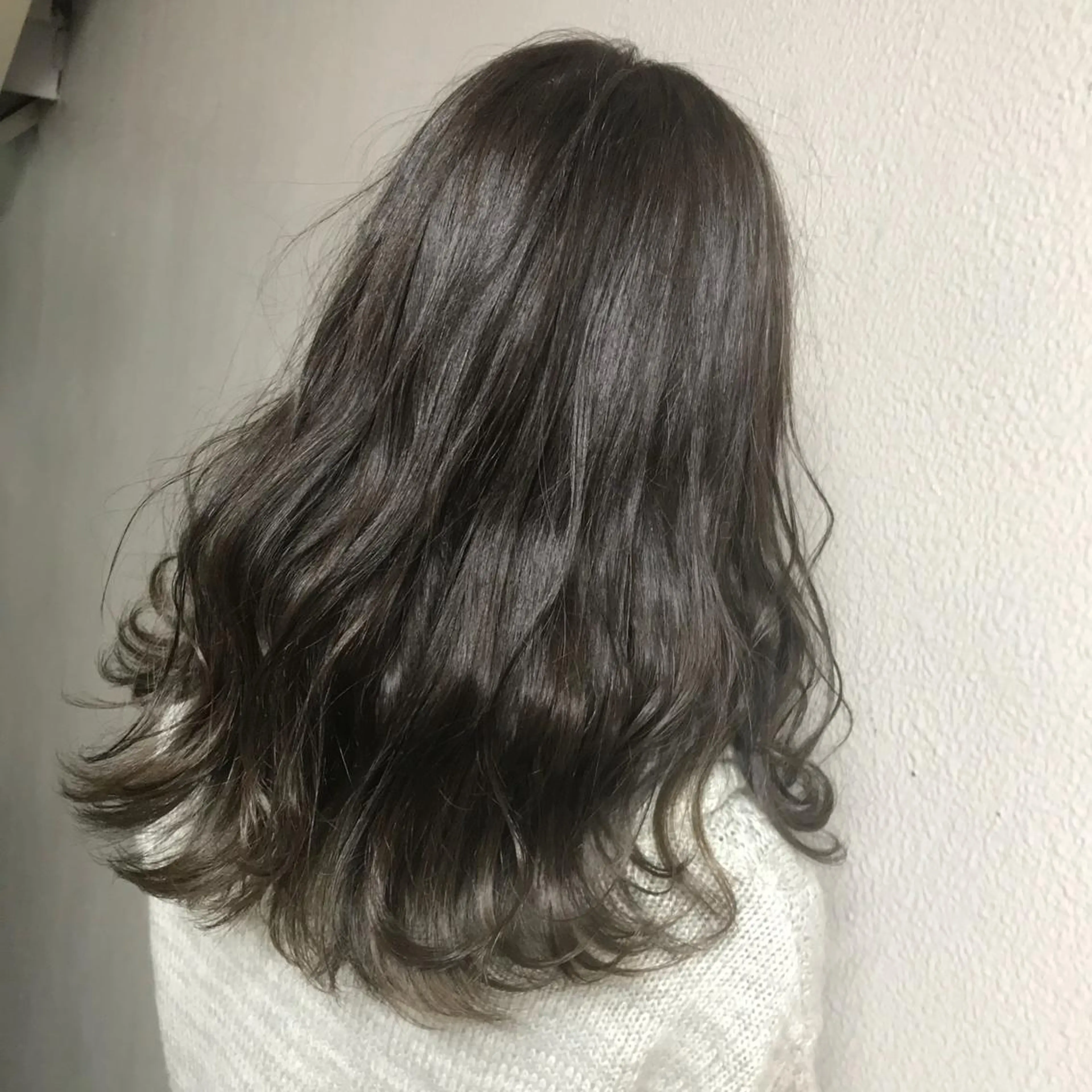 セミロング カラー 透明感カラー トリートメント Rayt  hair所属・Rayt hair レイトヘアーのヘアスタイル