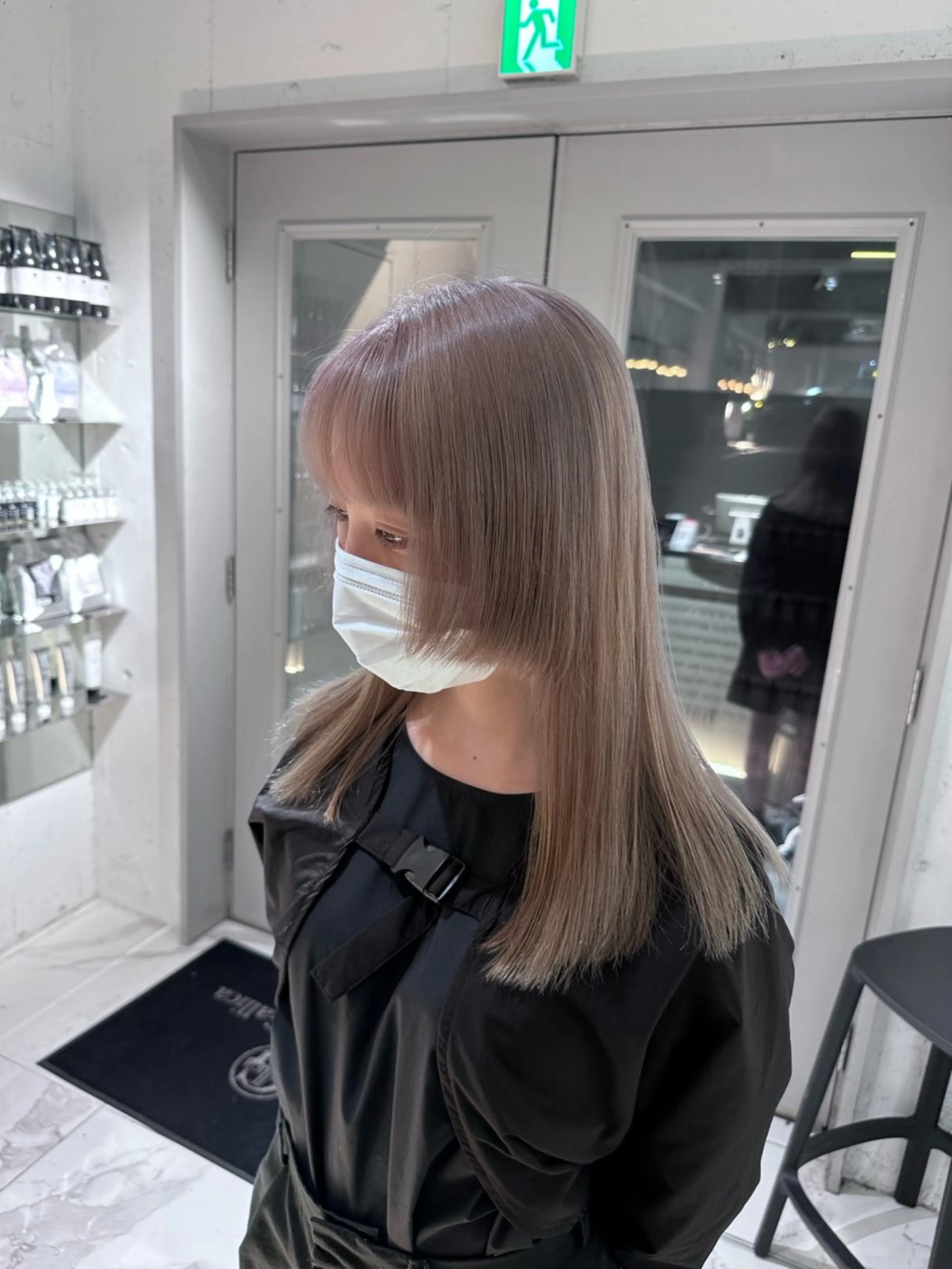 ロング カラー レイヤー小顔ショート 吉田ジョウのヘアスタイル