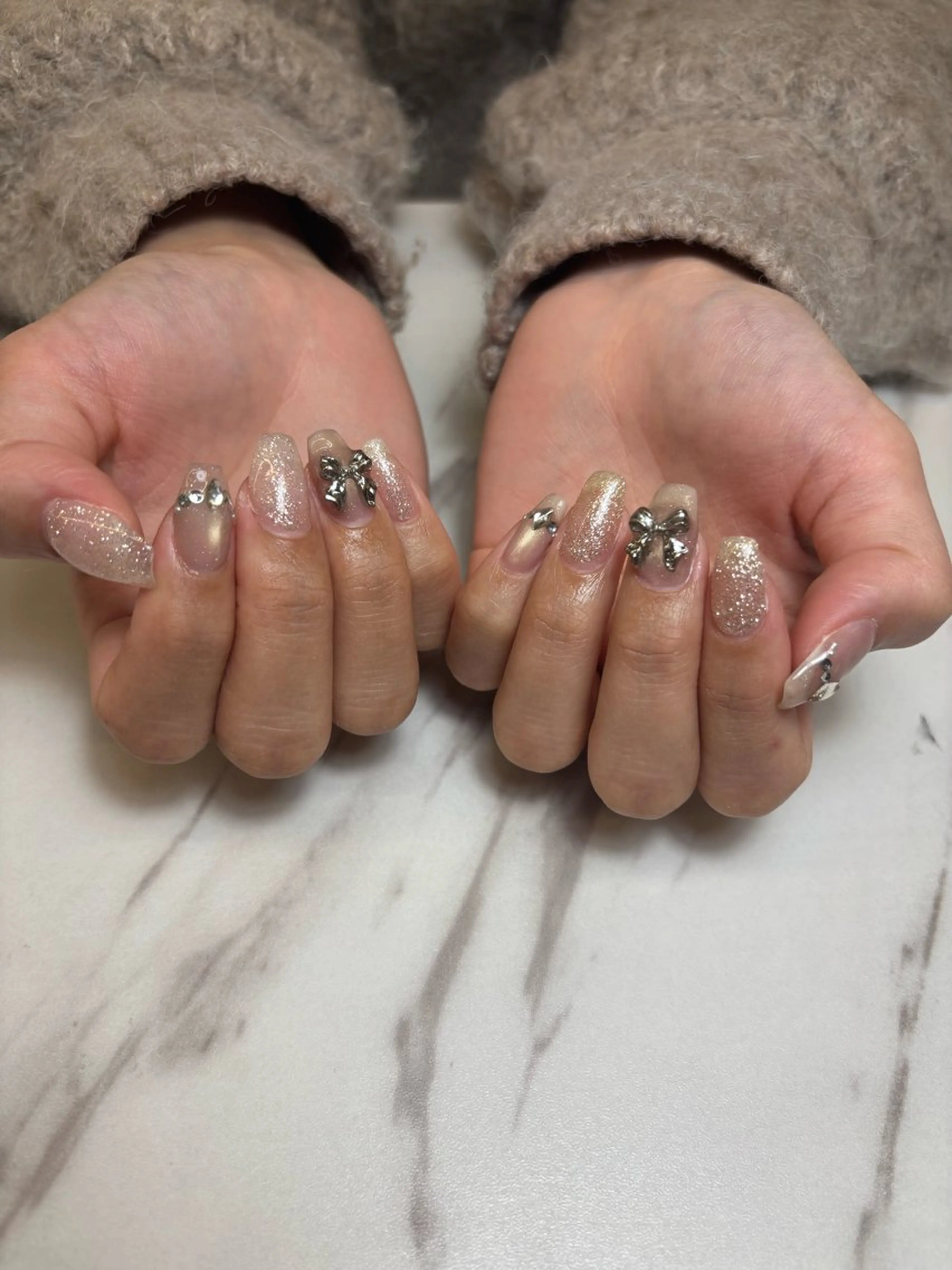 ネイル キラキラネイル ハンドネイル fuka 堺筋本町/心斎橋のネイルデザイン