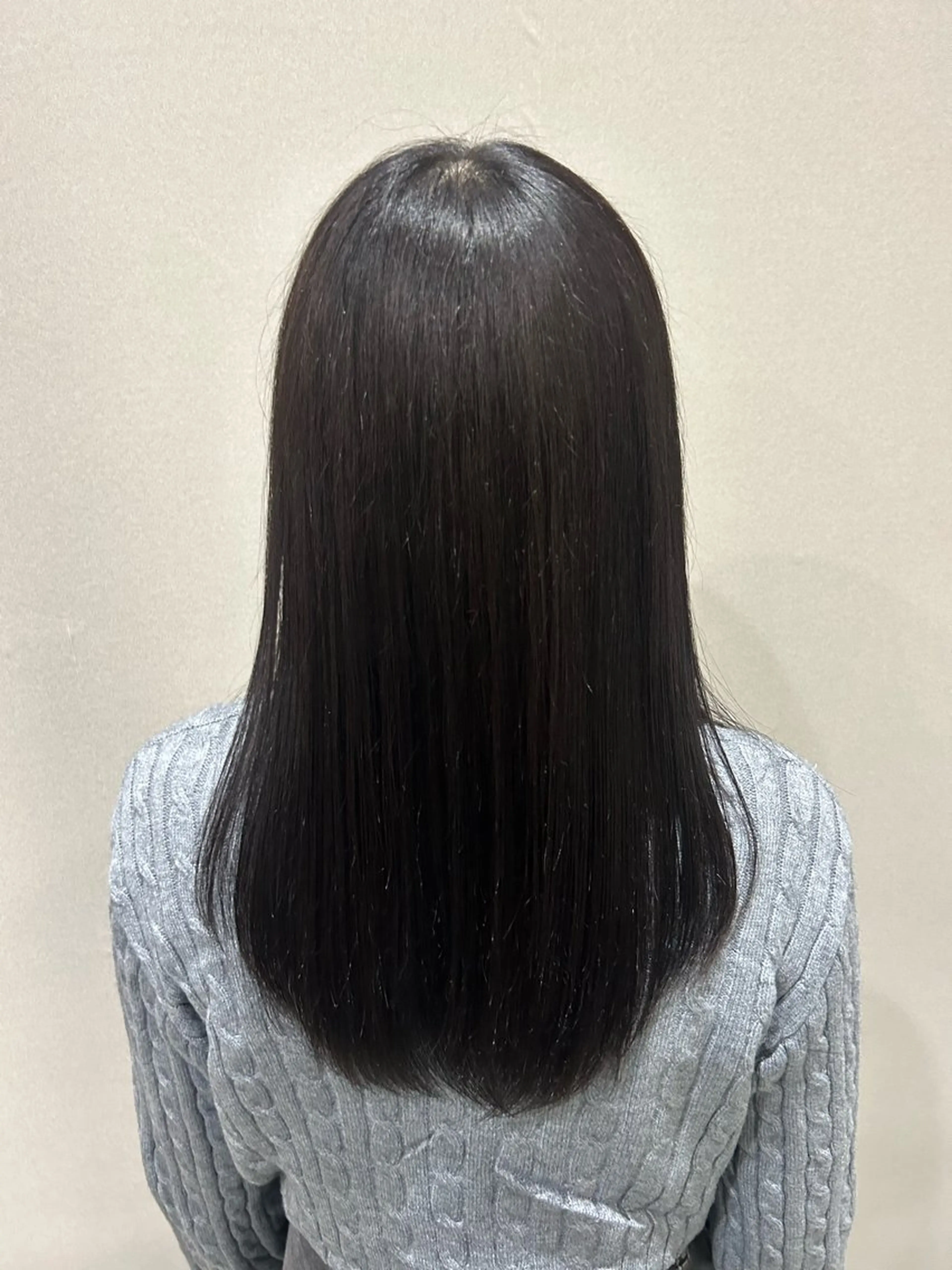 セミロング 上田 美月のヘアスタイル