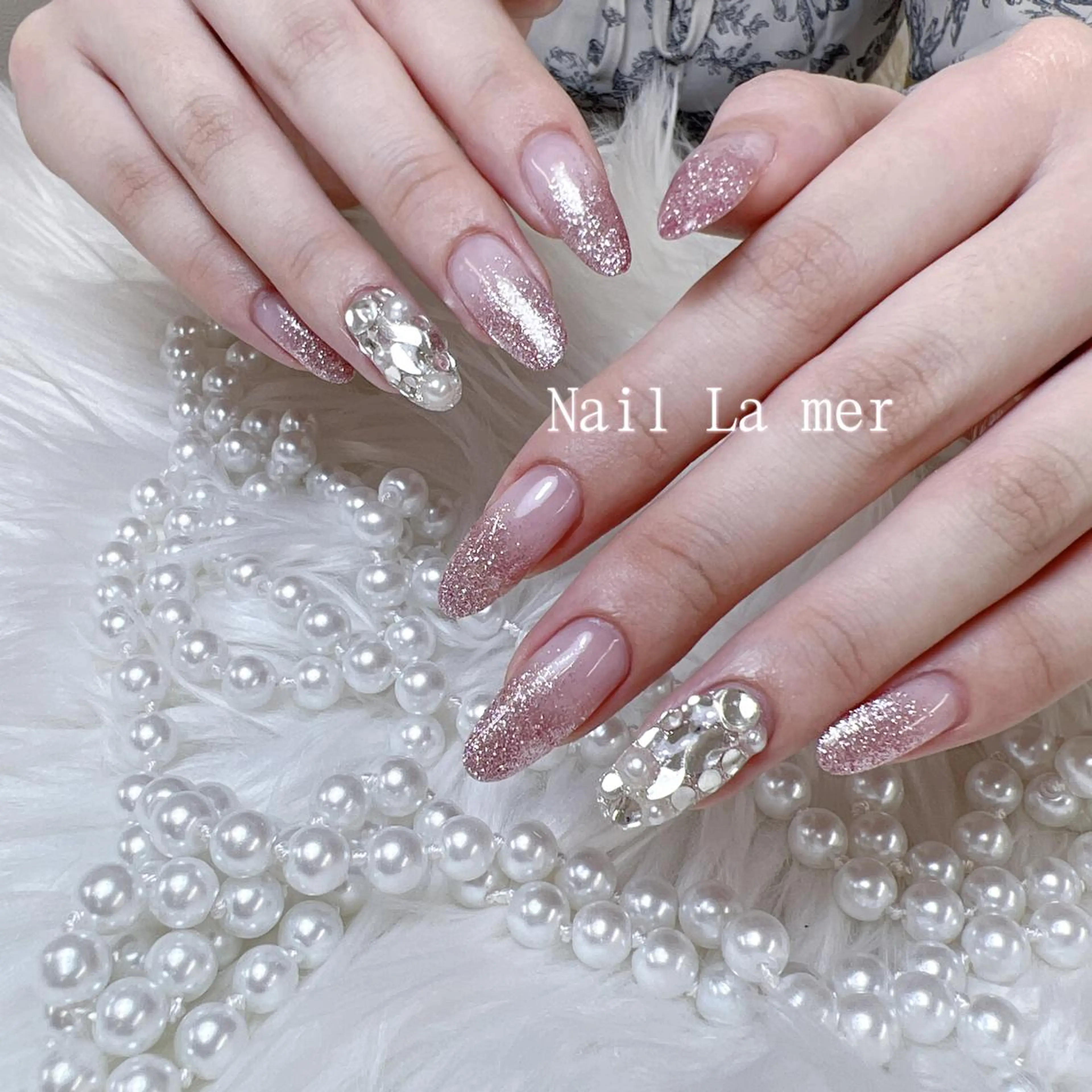 ネイル ✨荒木 🌙のネイルデザイン