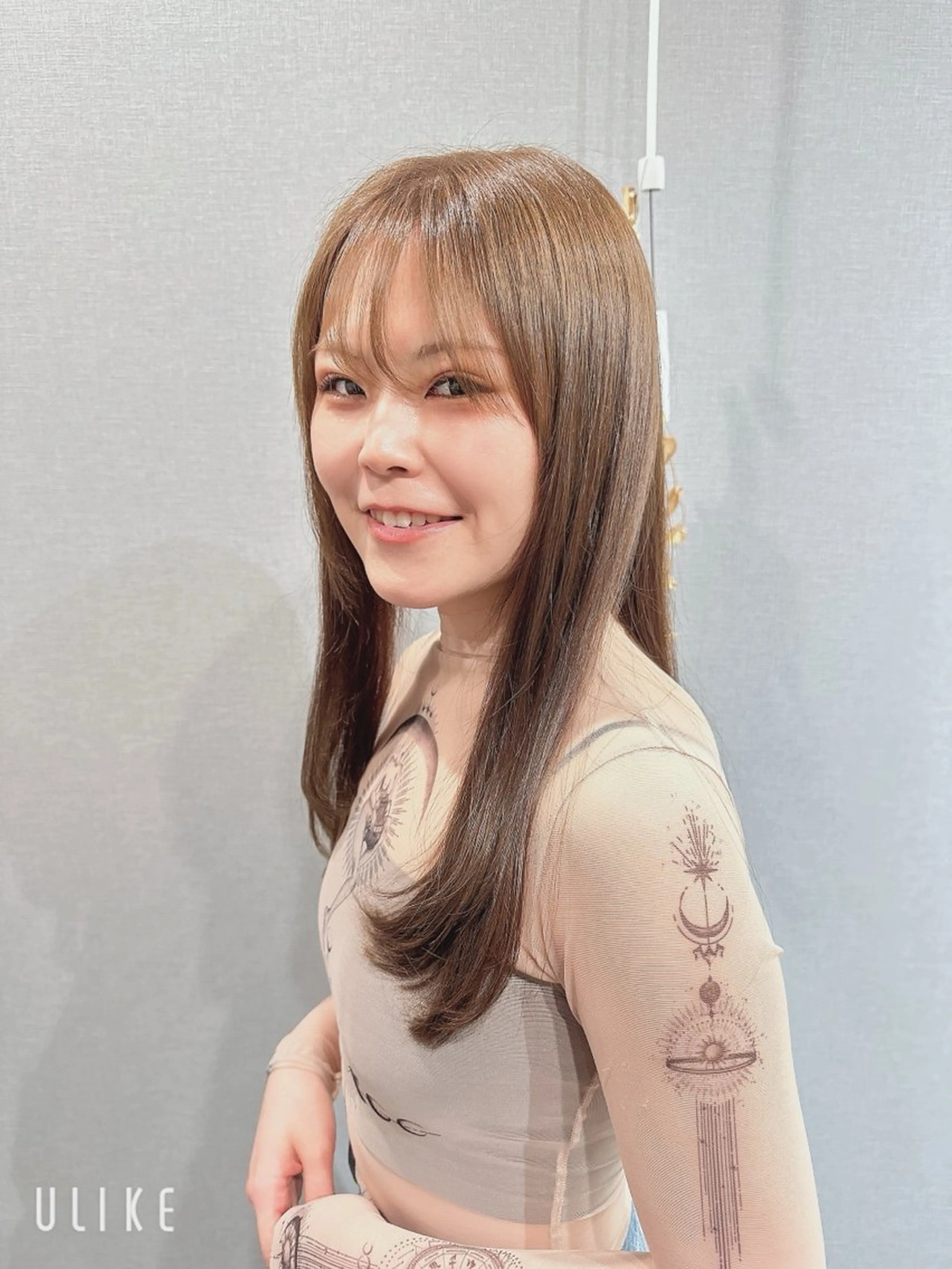 ロング カラー カット ヘアカラー トリートメント K Harukaのヘアスタイル