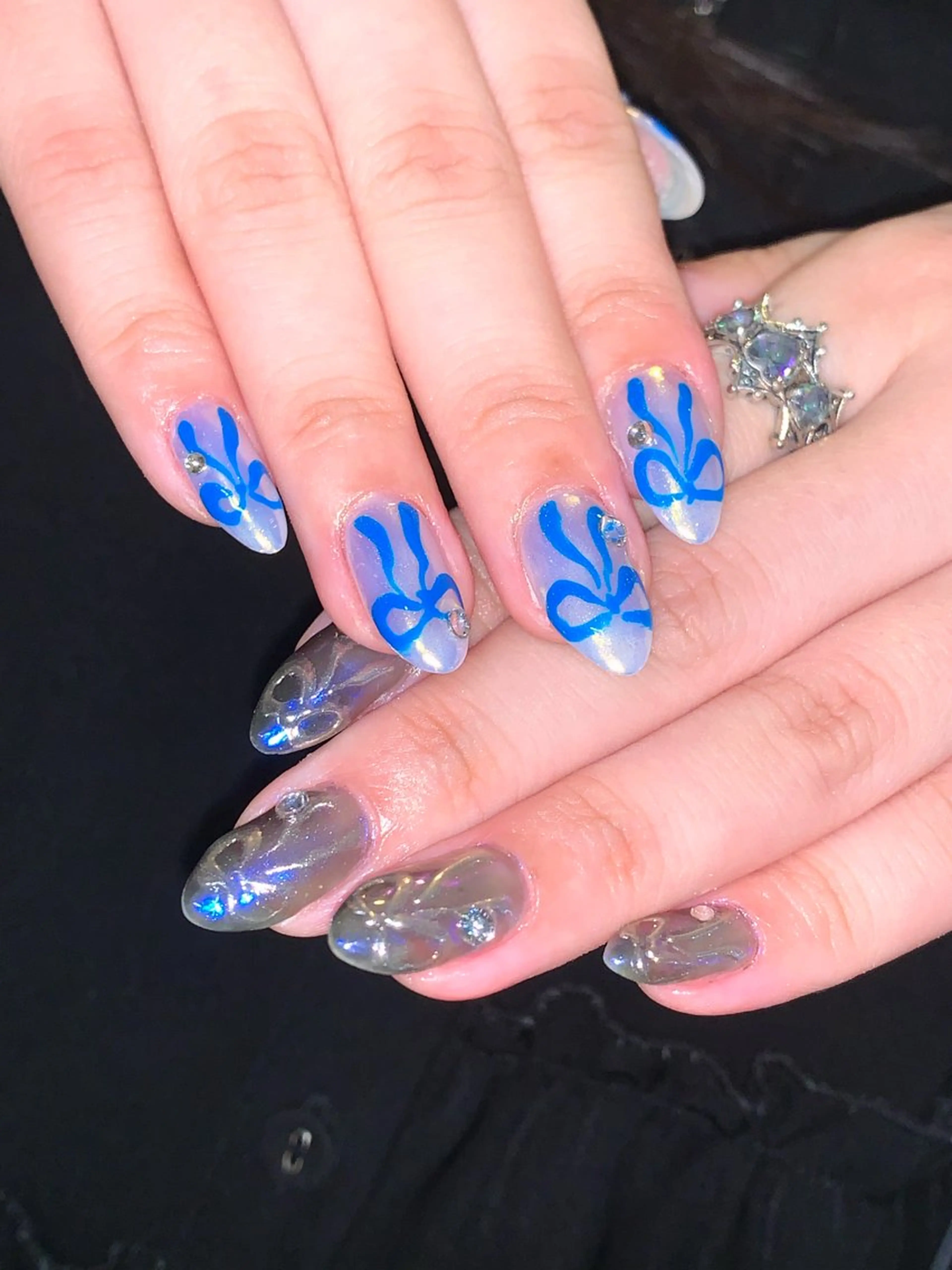 ネイル ハンドネイル NES NAIL所属・さゆり￤推しキャラ ￤ロングネイル🩷のネイルデザイン