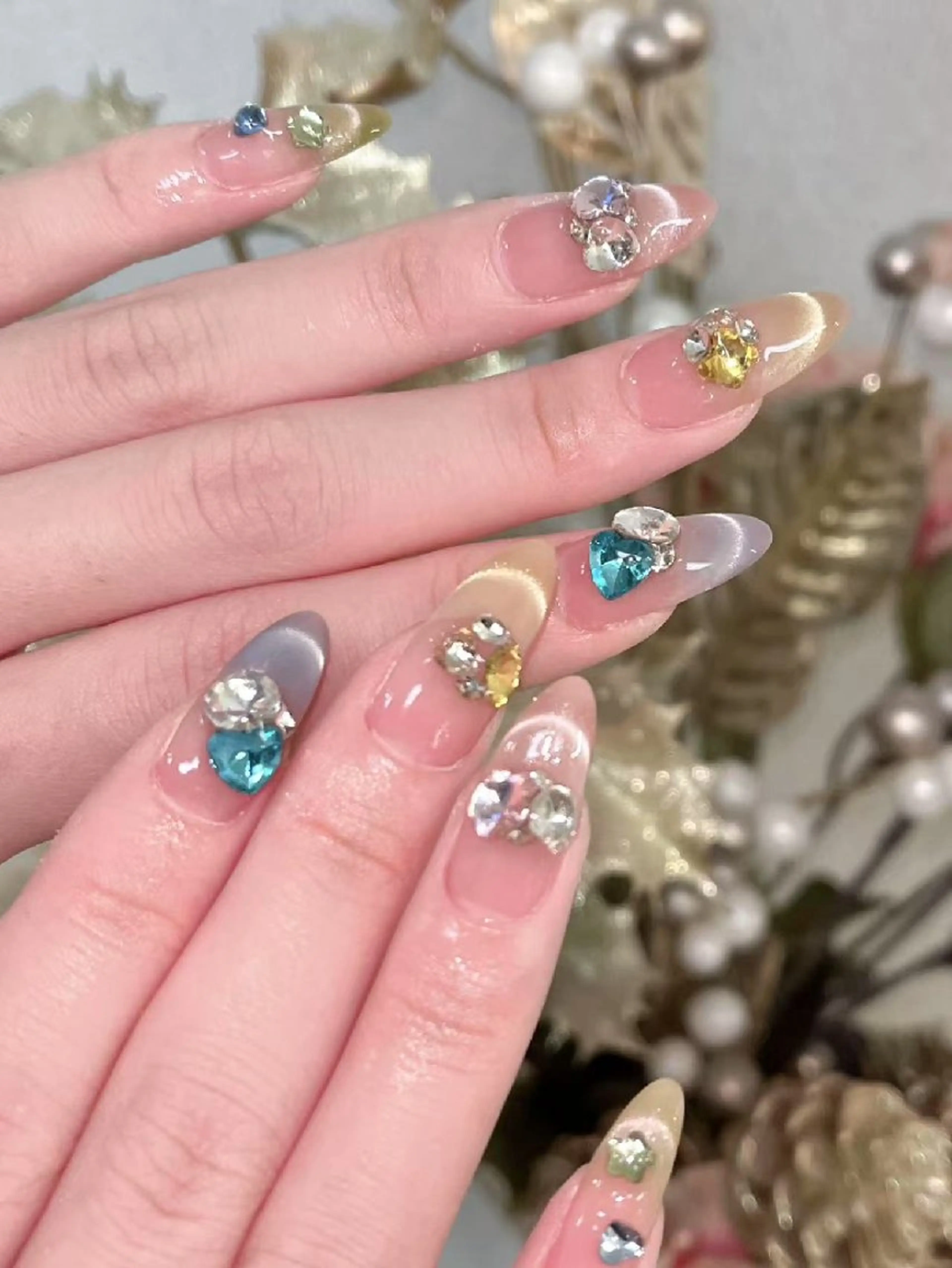 ネイル グロー ネイルのネイルデザイン