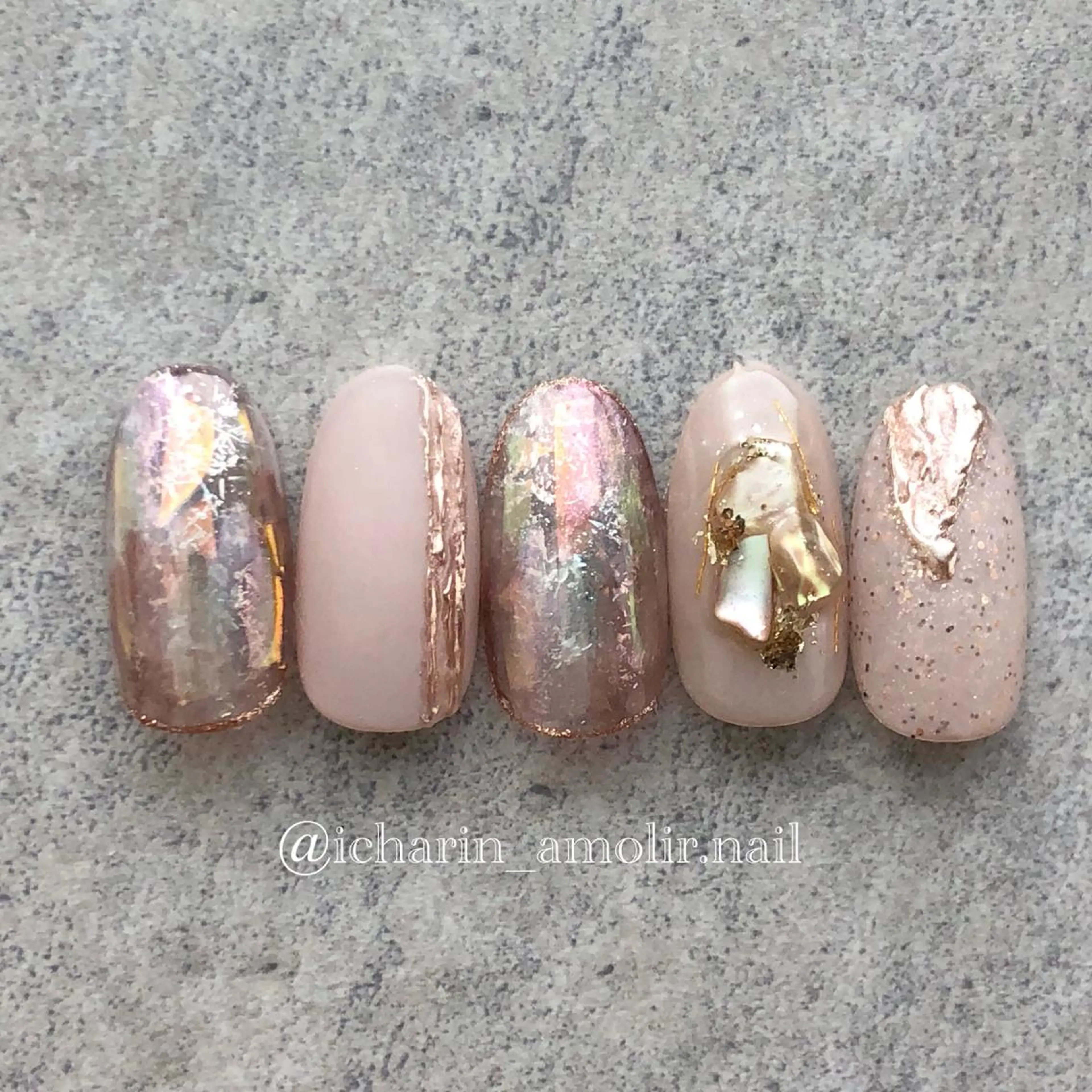 ネイル シンプルネイル EMIKOのネイルデザイン