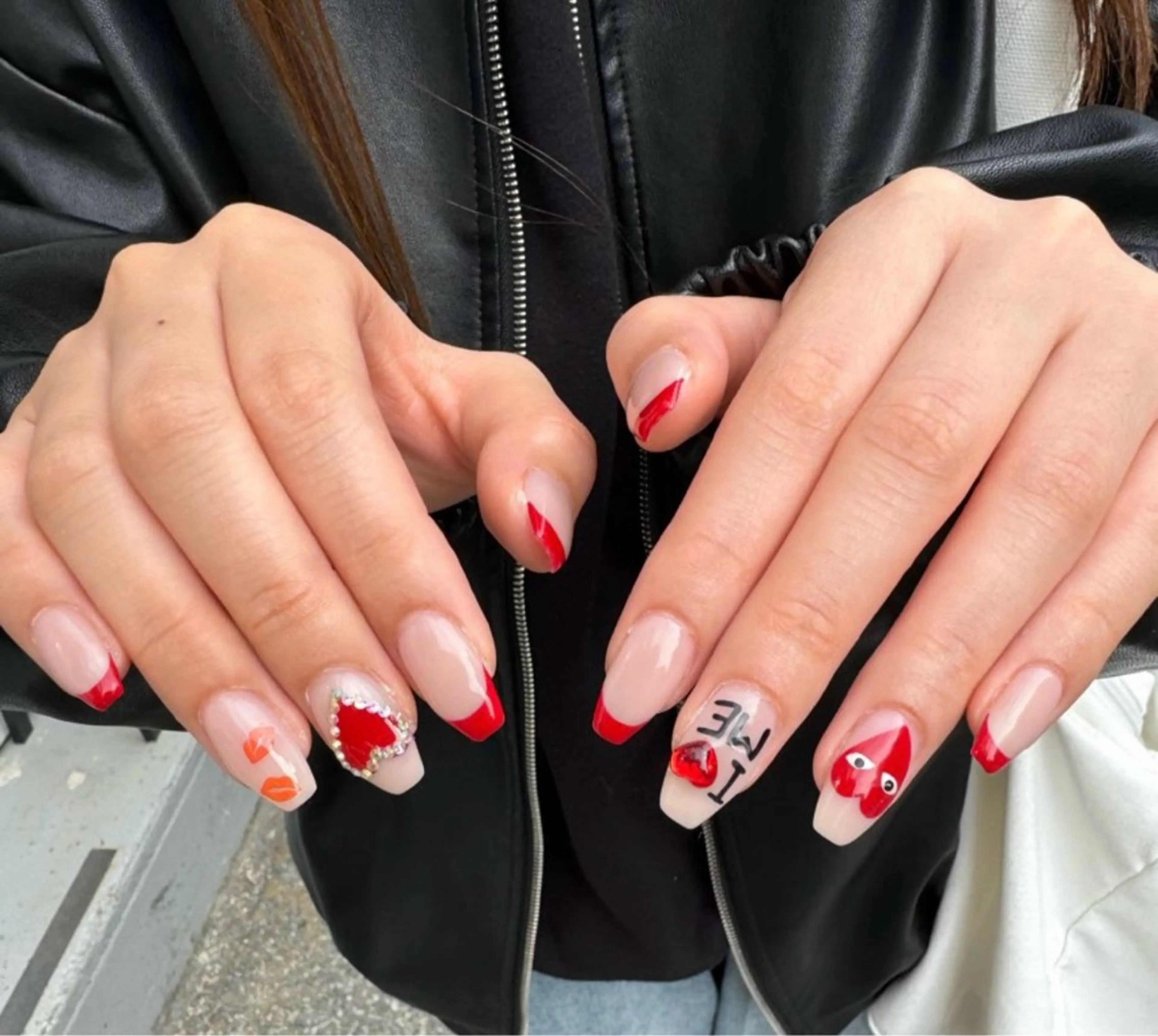 ネイル LAVISH nanamiのネイルデザイン