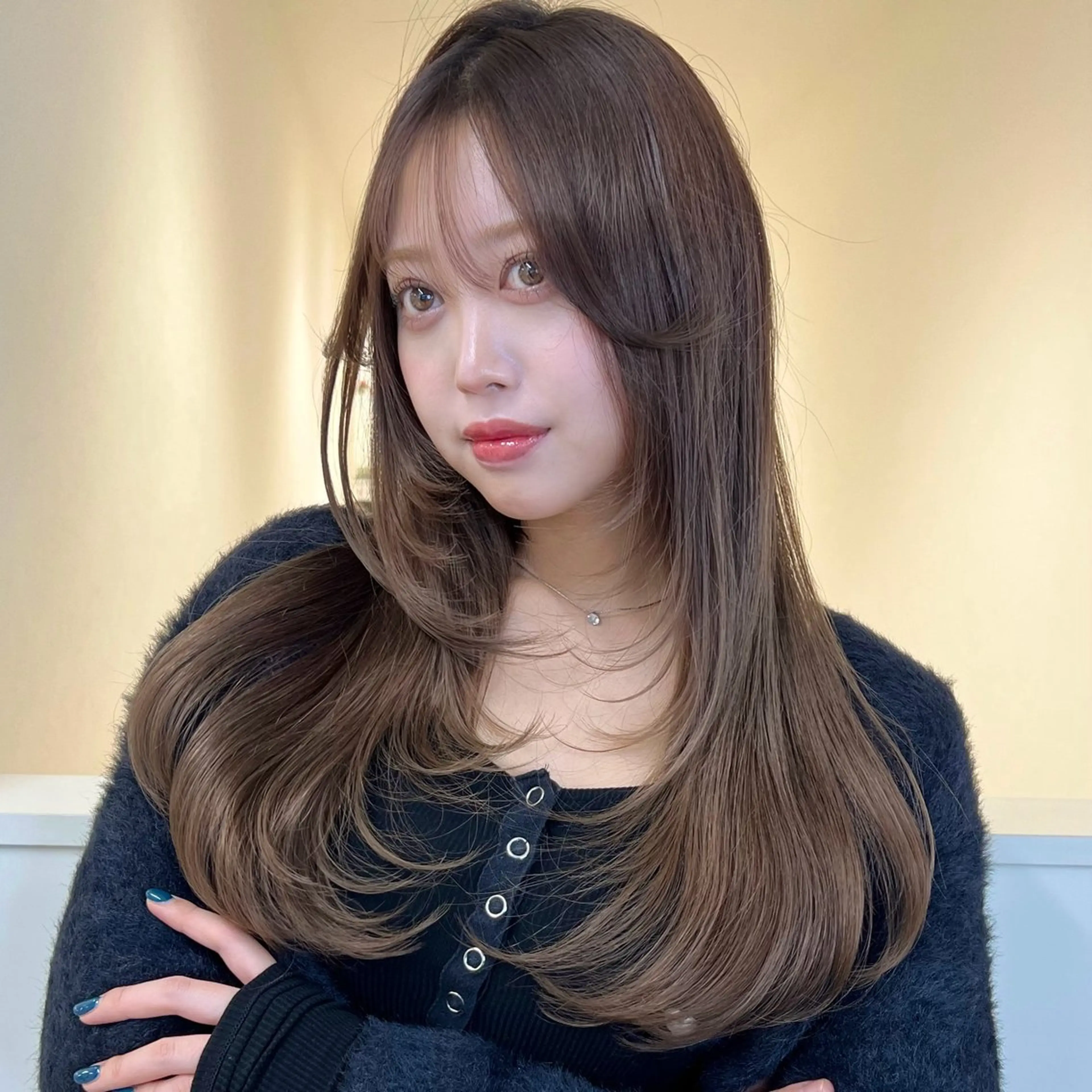 ロング くびれヘア 韓国風ヘア レイヤーカット 小顔カット カット ヘアカラー AI TOKYO　S所属・mizuki 【韓国レイヤー】のヘアスタイル