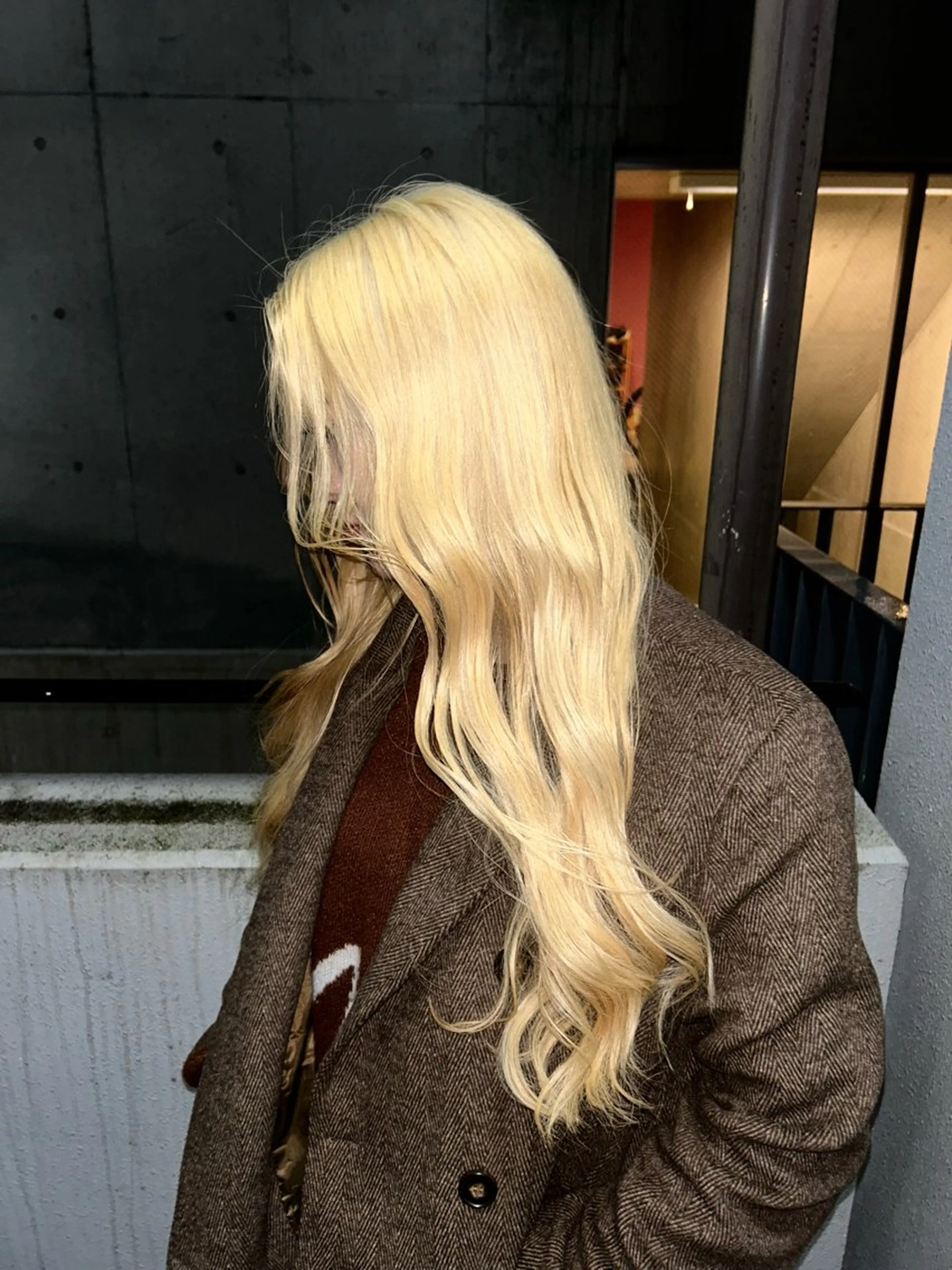 ロング カラー ヘアカラー エフェクトブリーチ／ レイヤーカット／翔のヘアスタイル