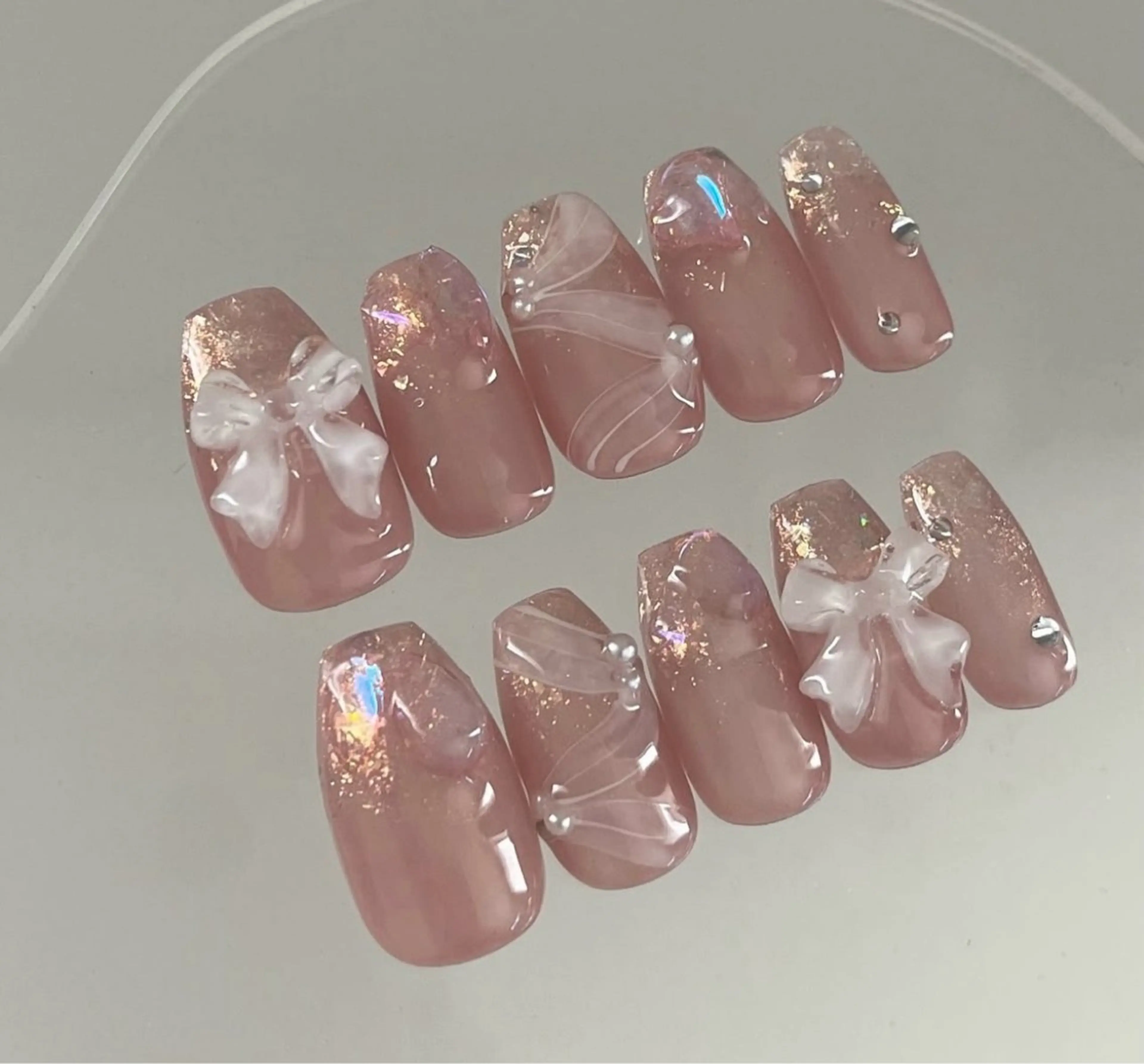 ネイル フレンチネイル グラデーション 韓国ネイル マグネットネイル ミラーネイル ハンドネイル Vp ネイルのネイルデザイン