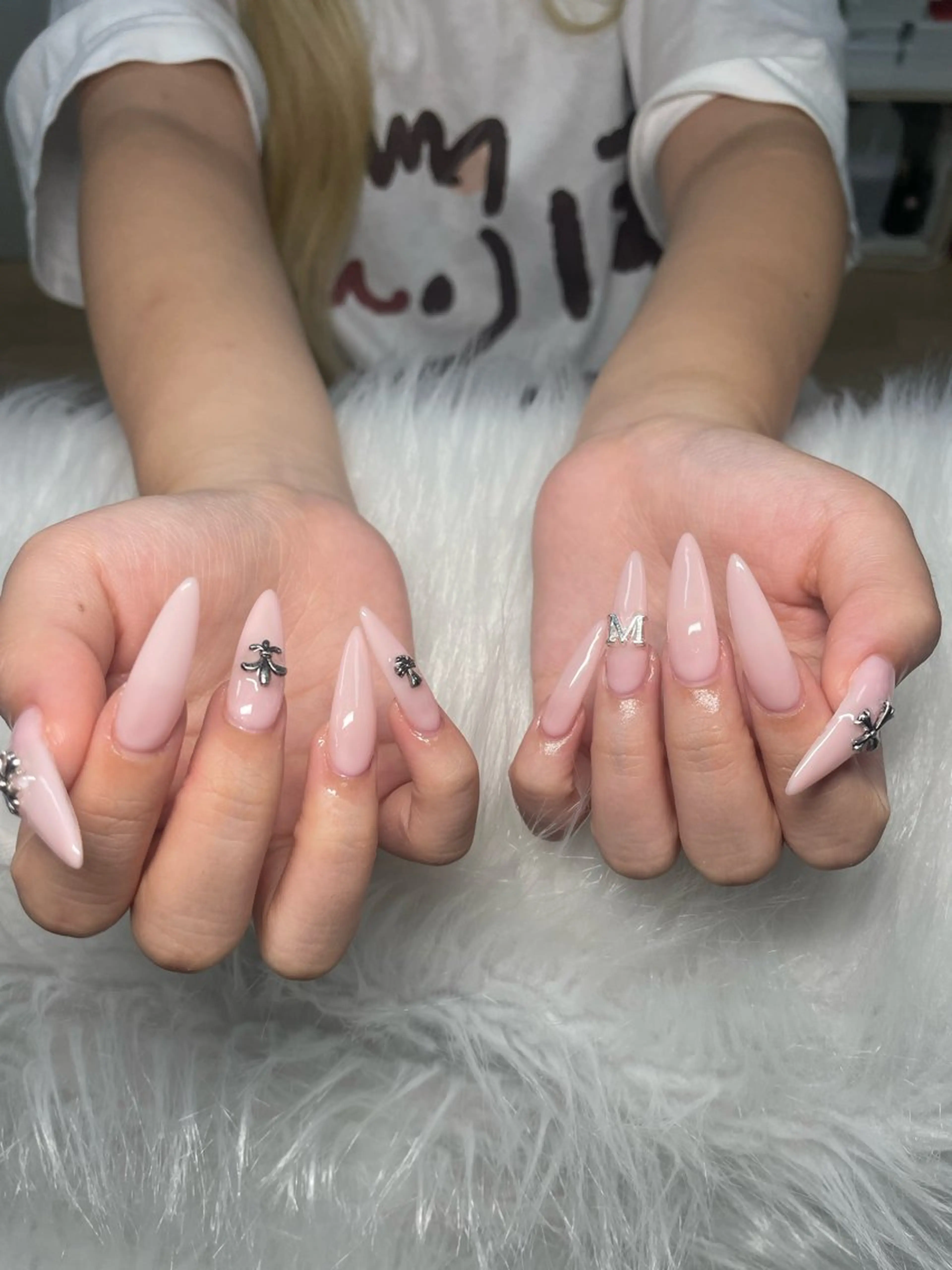 ネイル ハンドネイル Hin  Nail所属・Hin Nail Salonのネイルデザイン