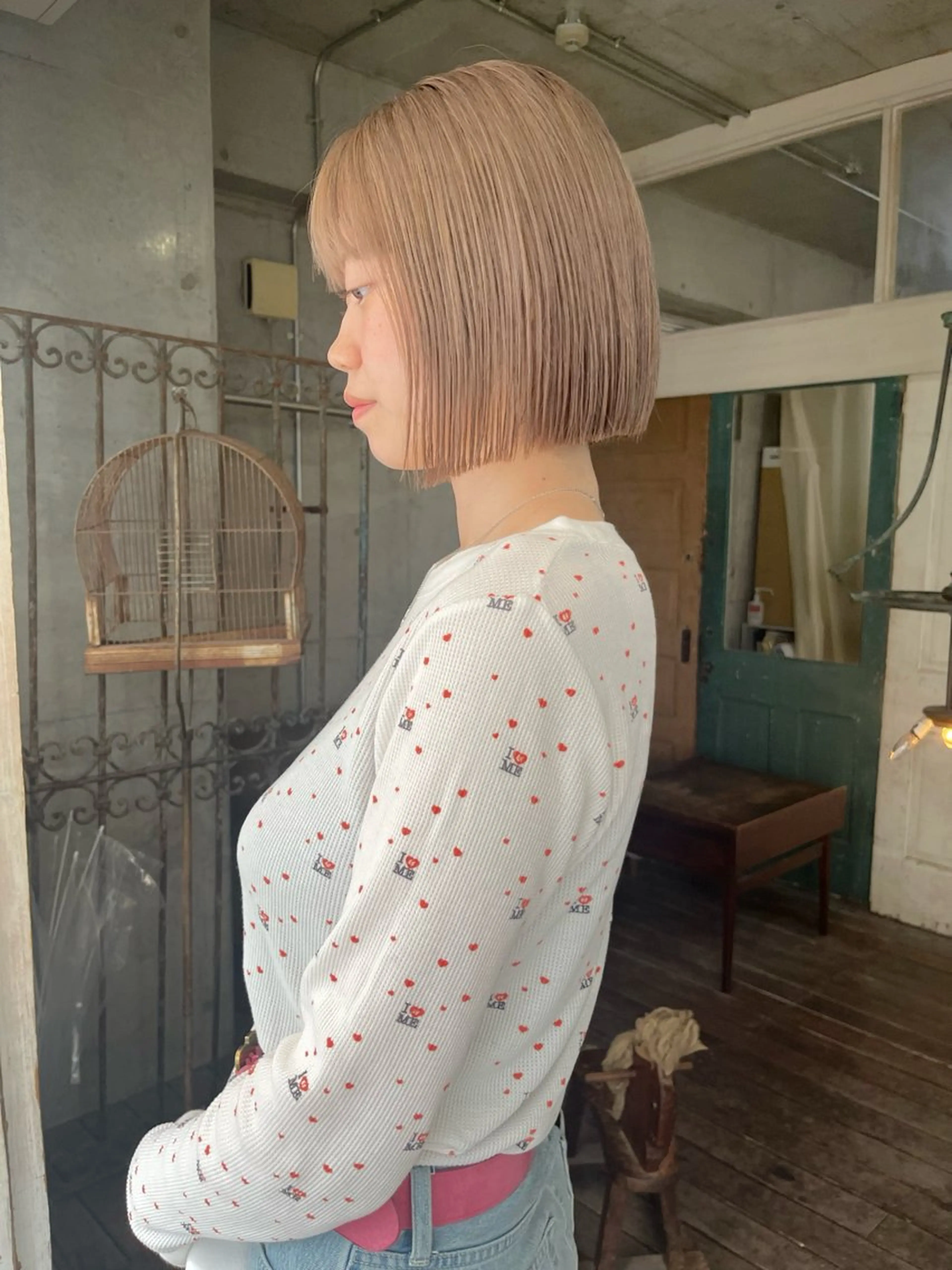 ミディアム カラー カット ヘアカラー ハイトーン/顔まわり レイヤー/YUKAのヘアスタイル