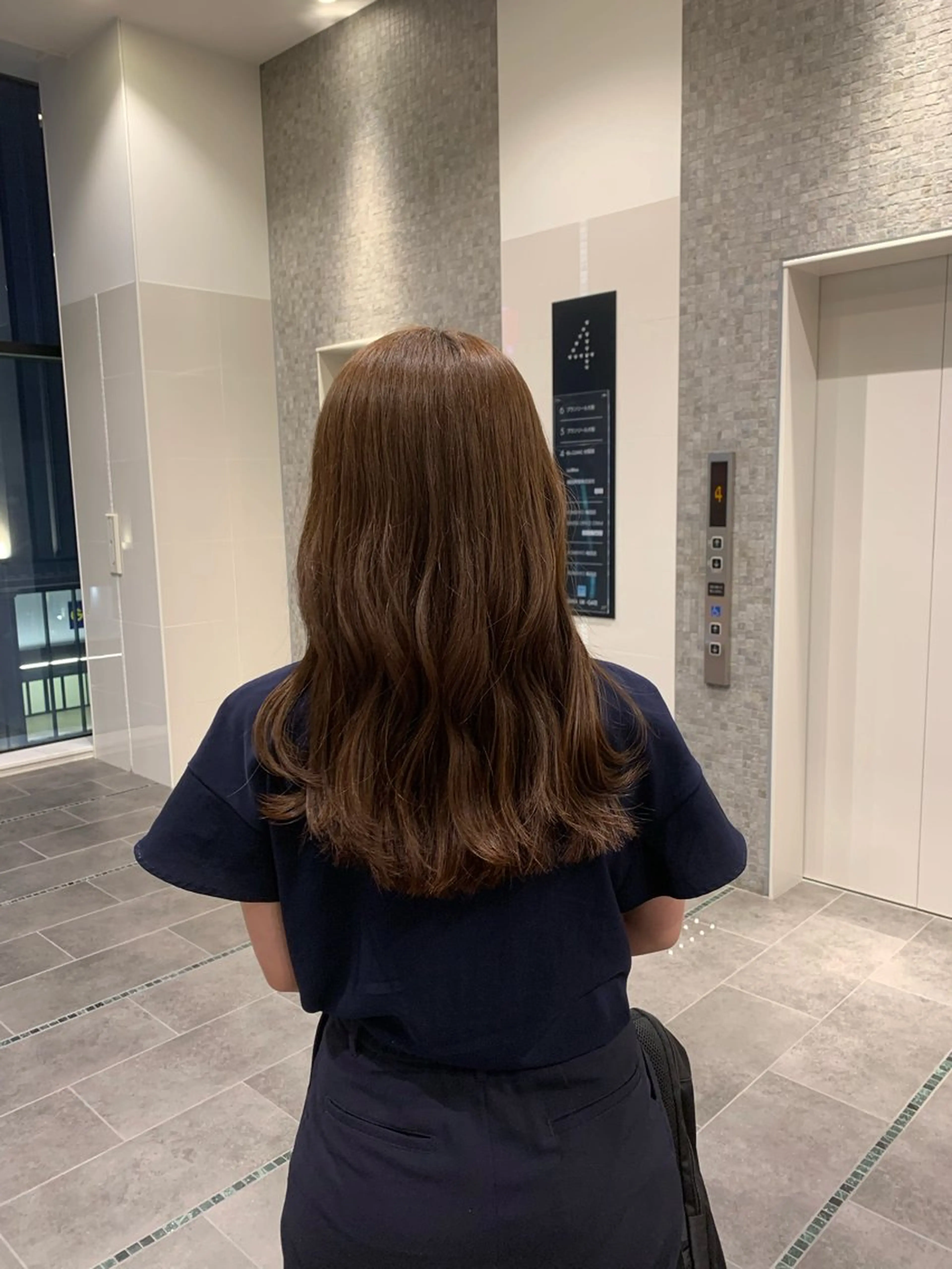 ミディアム 梅田美容室　山本 歩夢のヘアスタイル