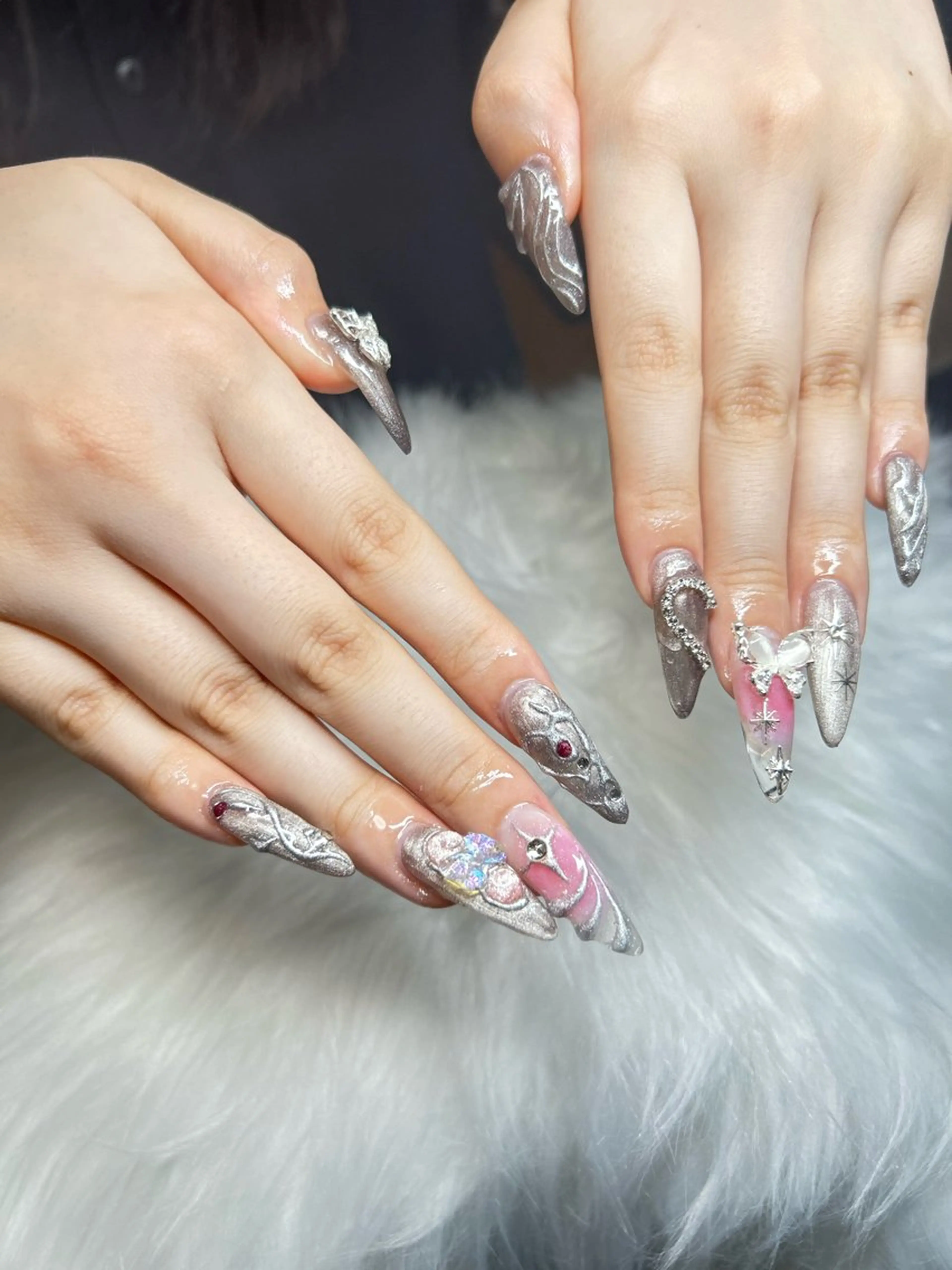 ネイル Queen Nail 　クイーンネイルのネイルデザイン