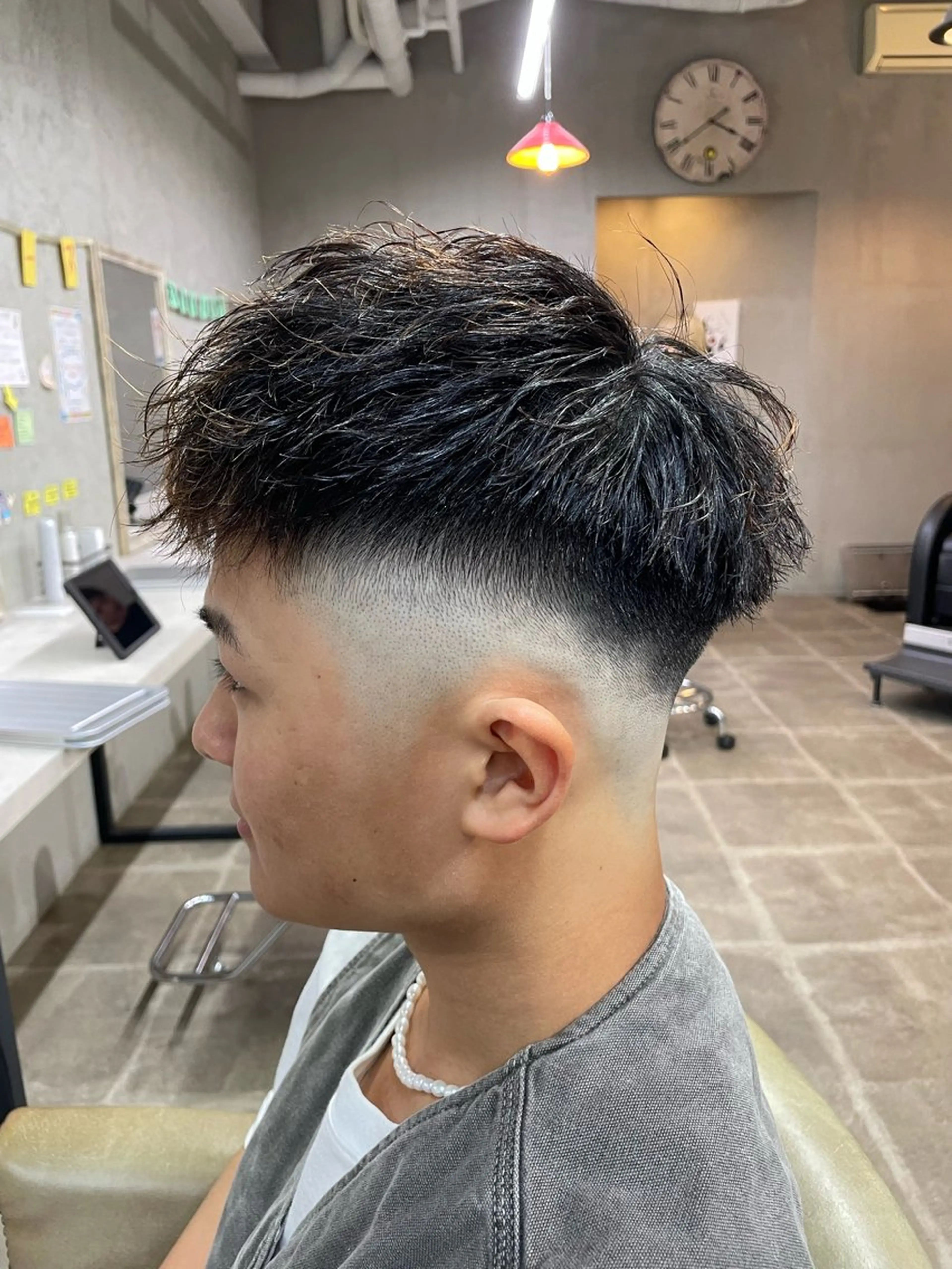 パーマ メンズ フェードカット メンズパーマ NEOSALON Blast所属・デザイン/美髪カラー 艶職人/福井SHUNのヘアスタイル